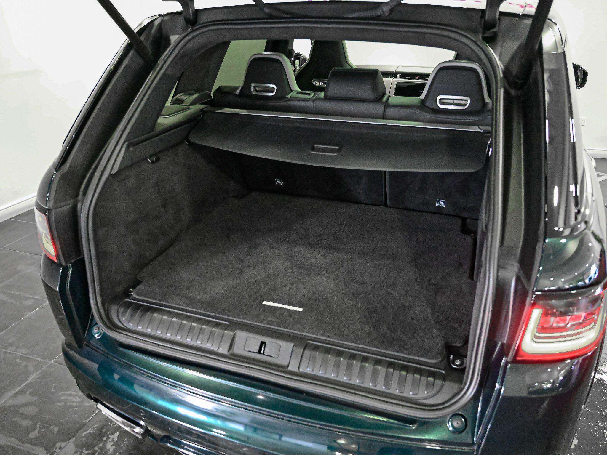 Land Rover Range Rover Sport view 37