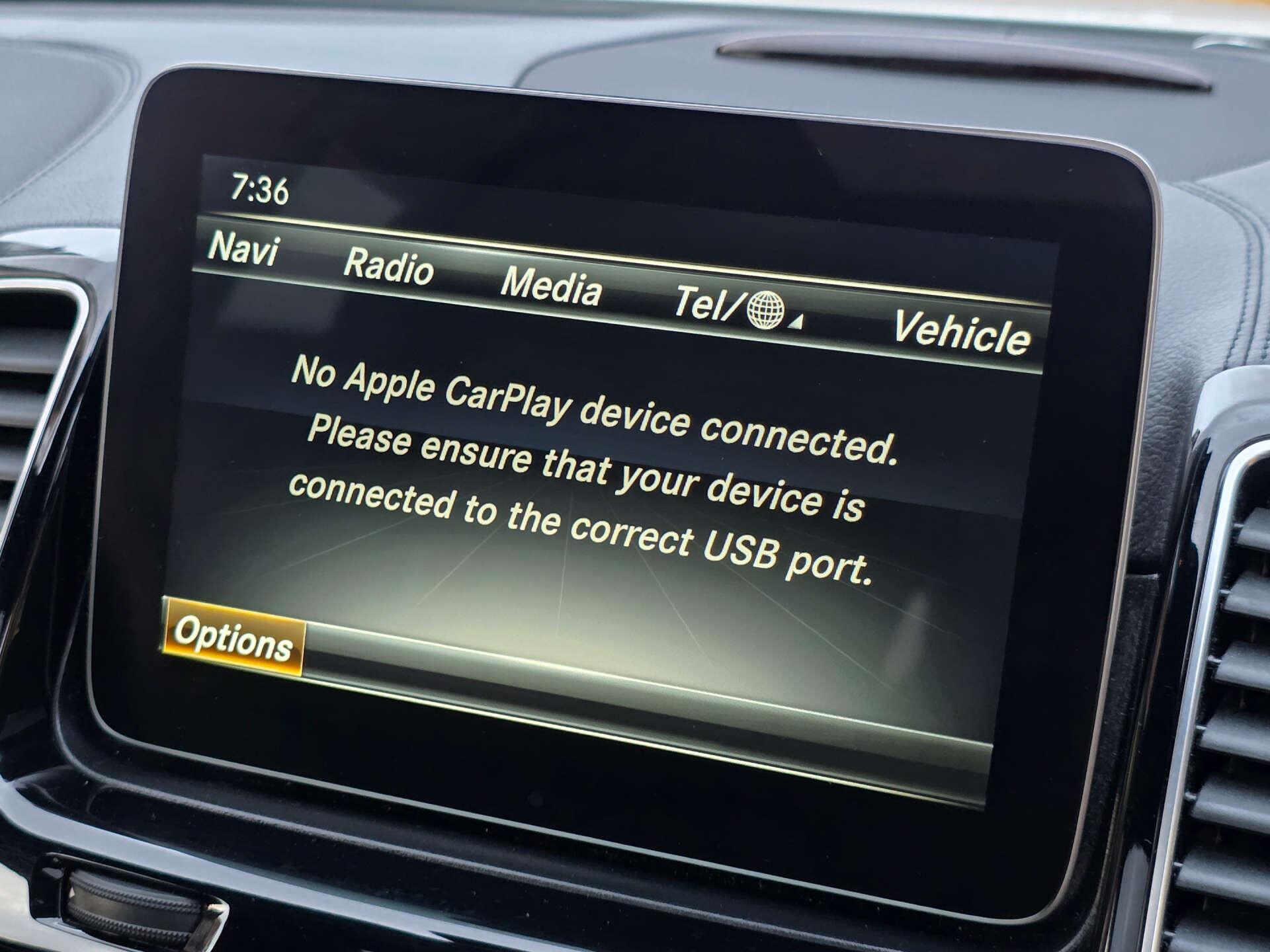Mercedes-Benz GLS view 35