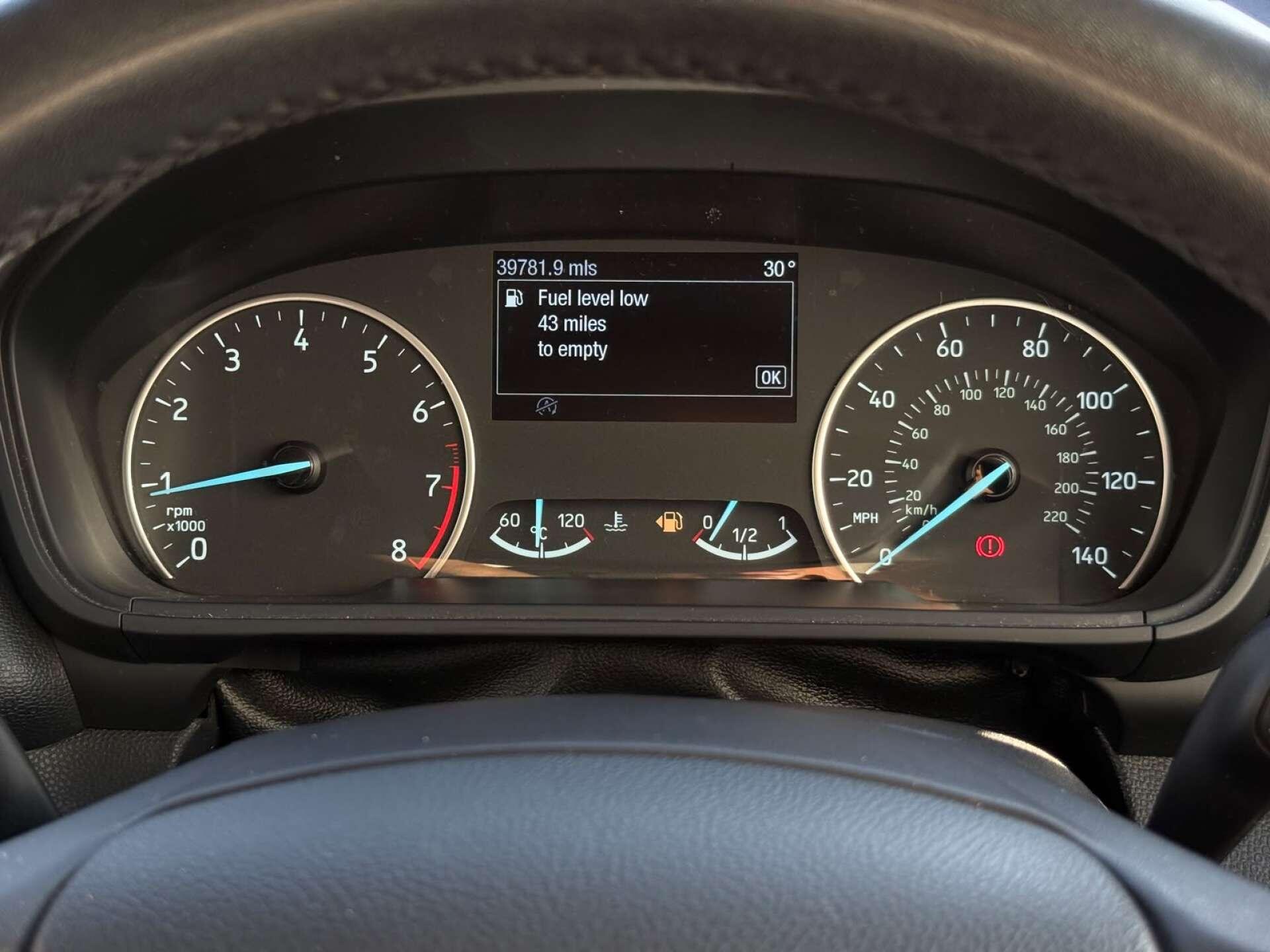 Ford Ecosport view 52