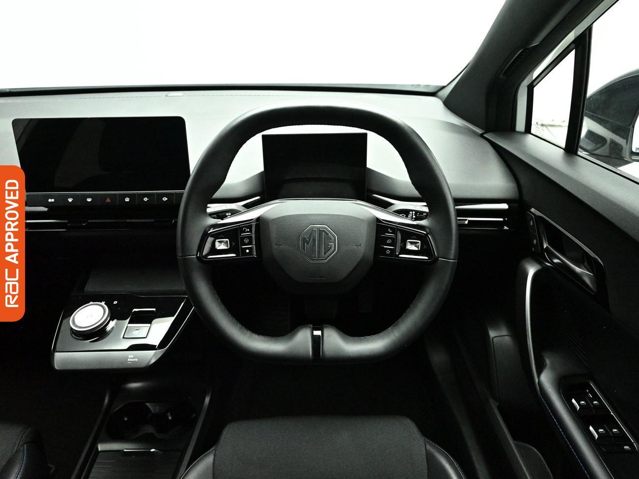 MG MG4 view 10