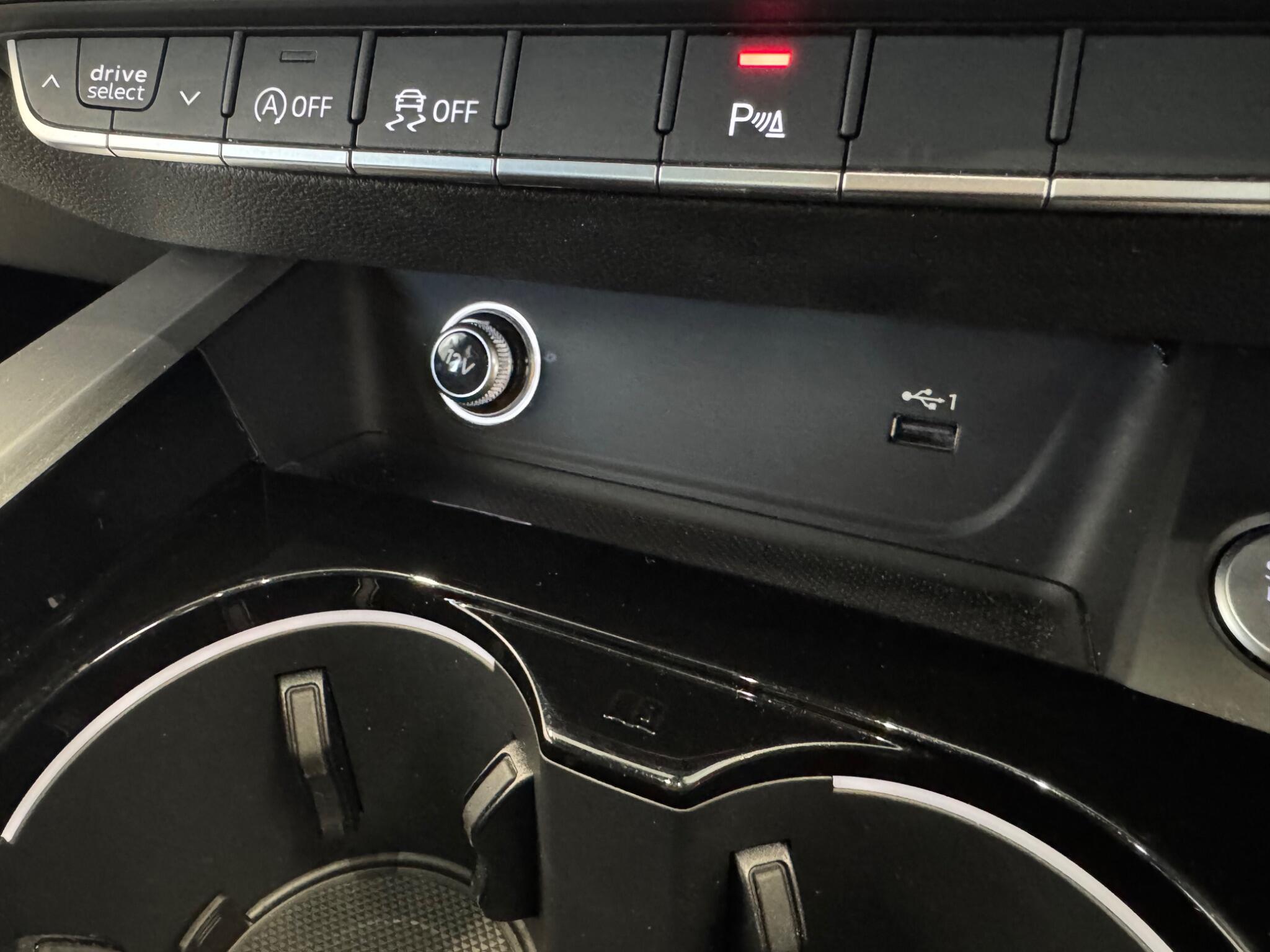 Audi A4 view 46