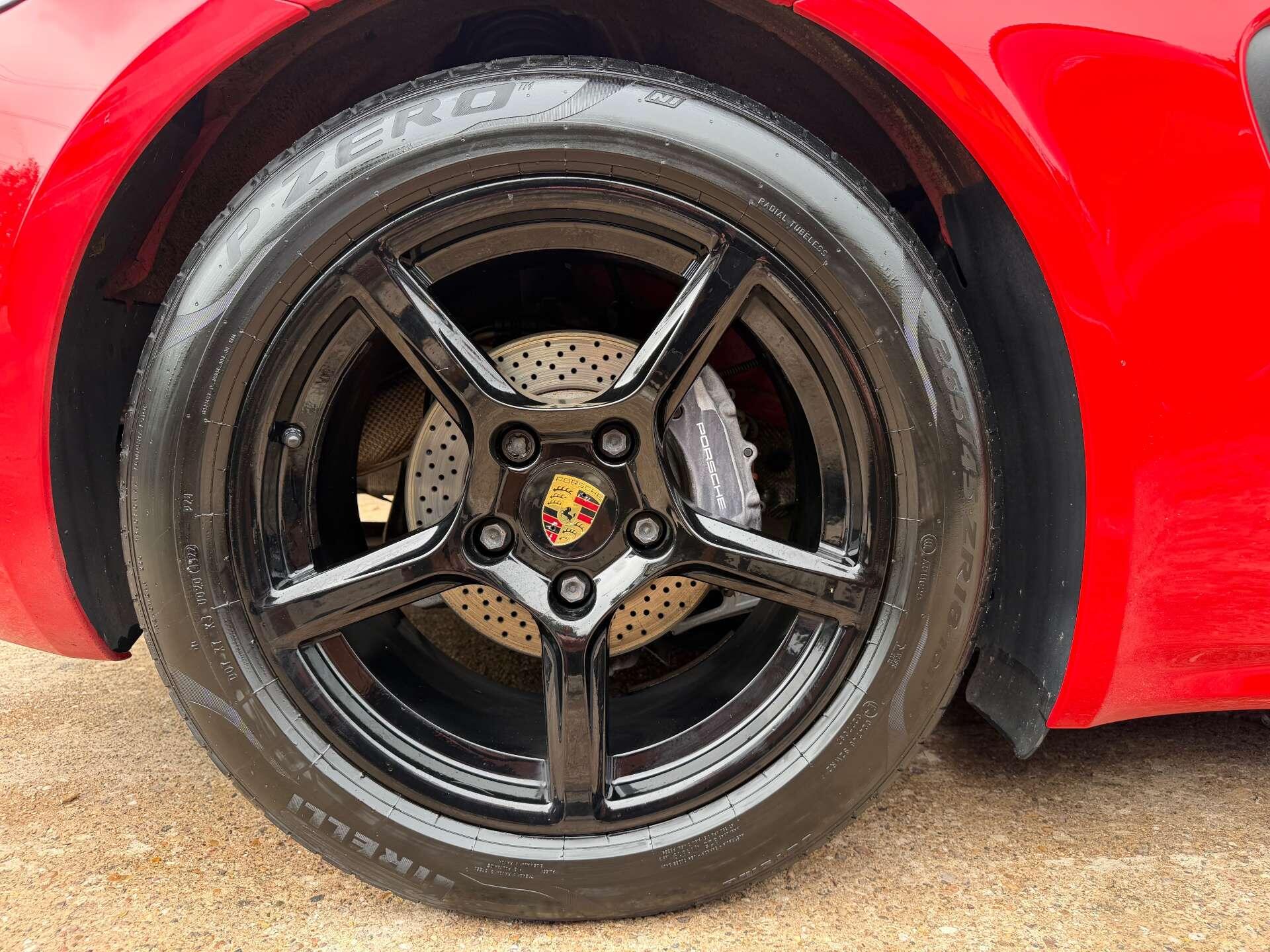 Porsche Boxster view 15