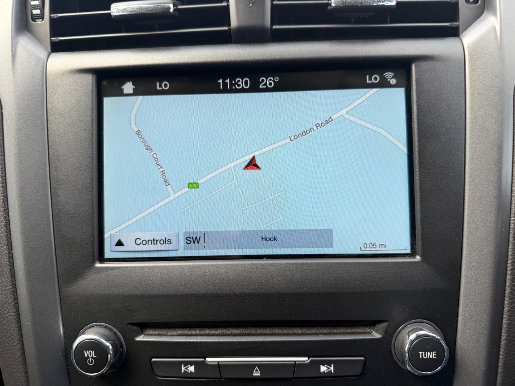 Ford Mondeo view 20