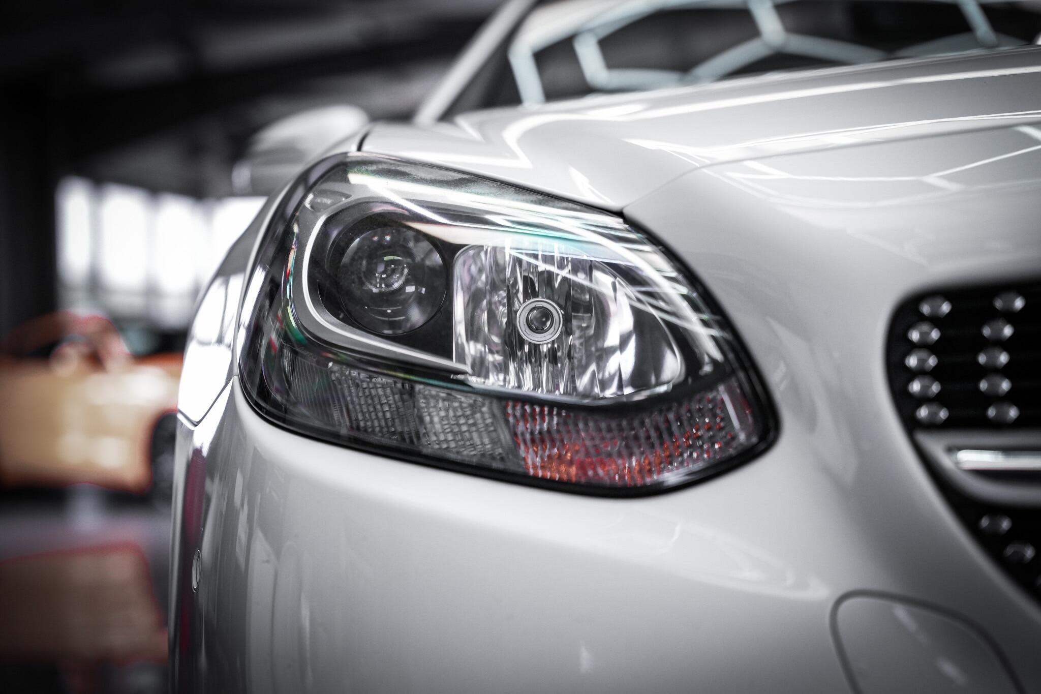 Mercedes-Benz SLC view 29