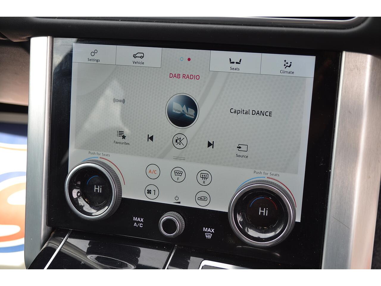 Land Rover Range Rover view 17