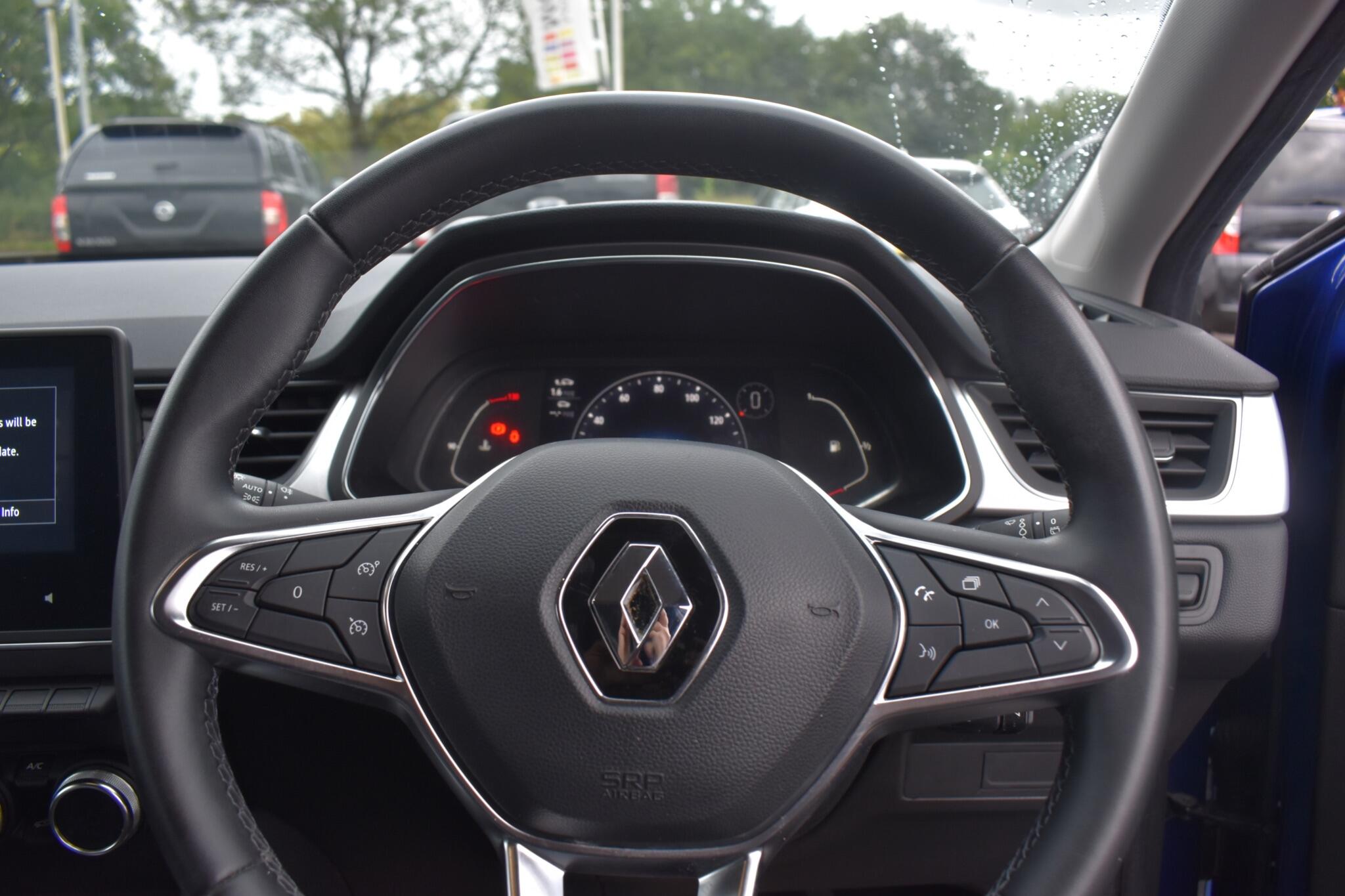 Captur - 1.3 TCe SE Edition Euro 6 (s/s) 5dr - Image 19