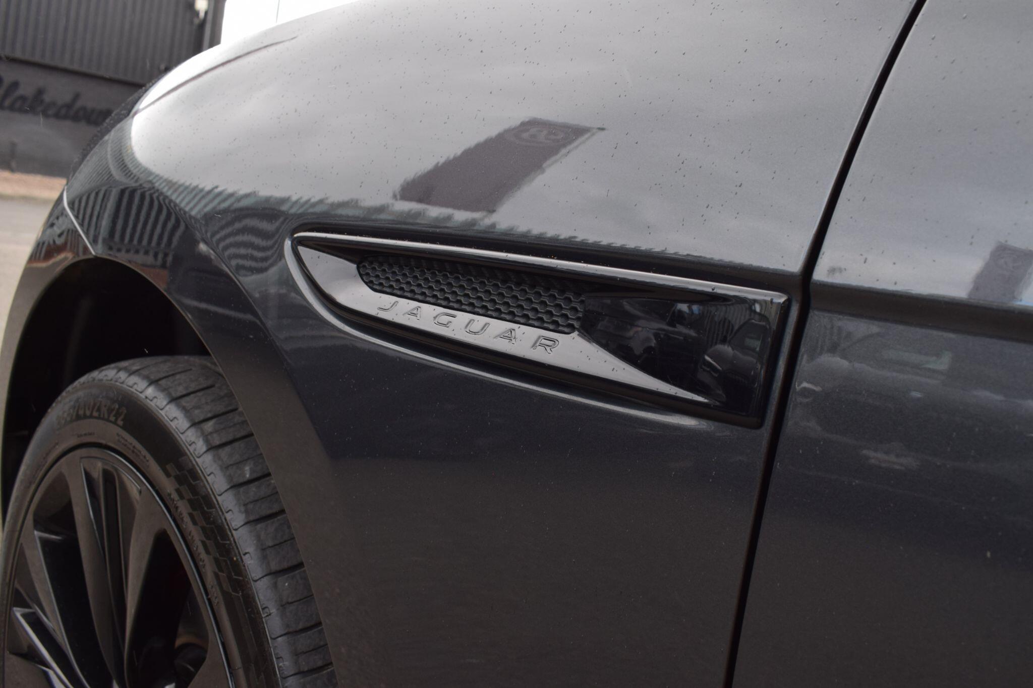 Jaguar F-Pace view 45