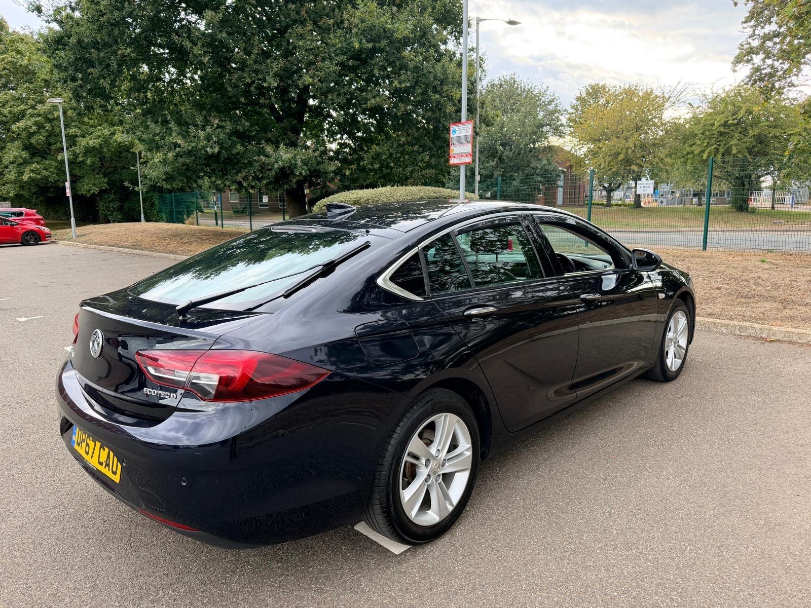 Vauxhall Insignia view 37