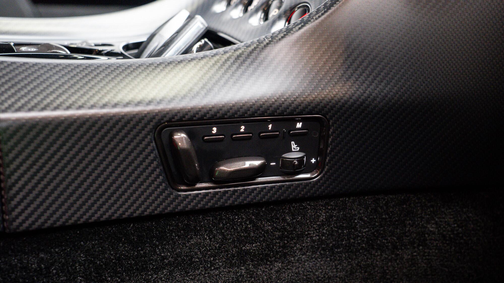 Aston Martin Rapide view 46