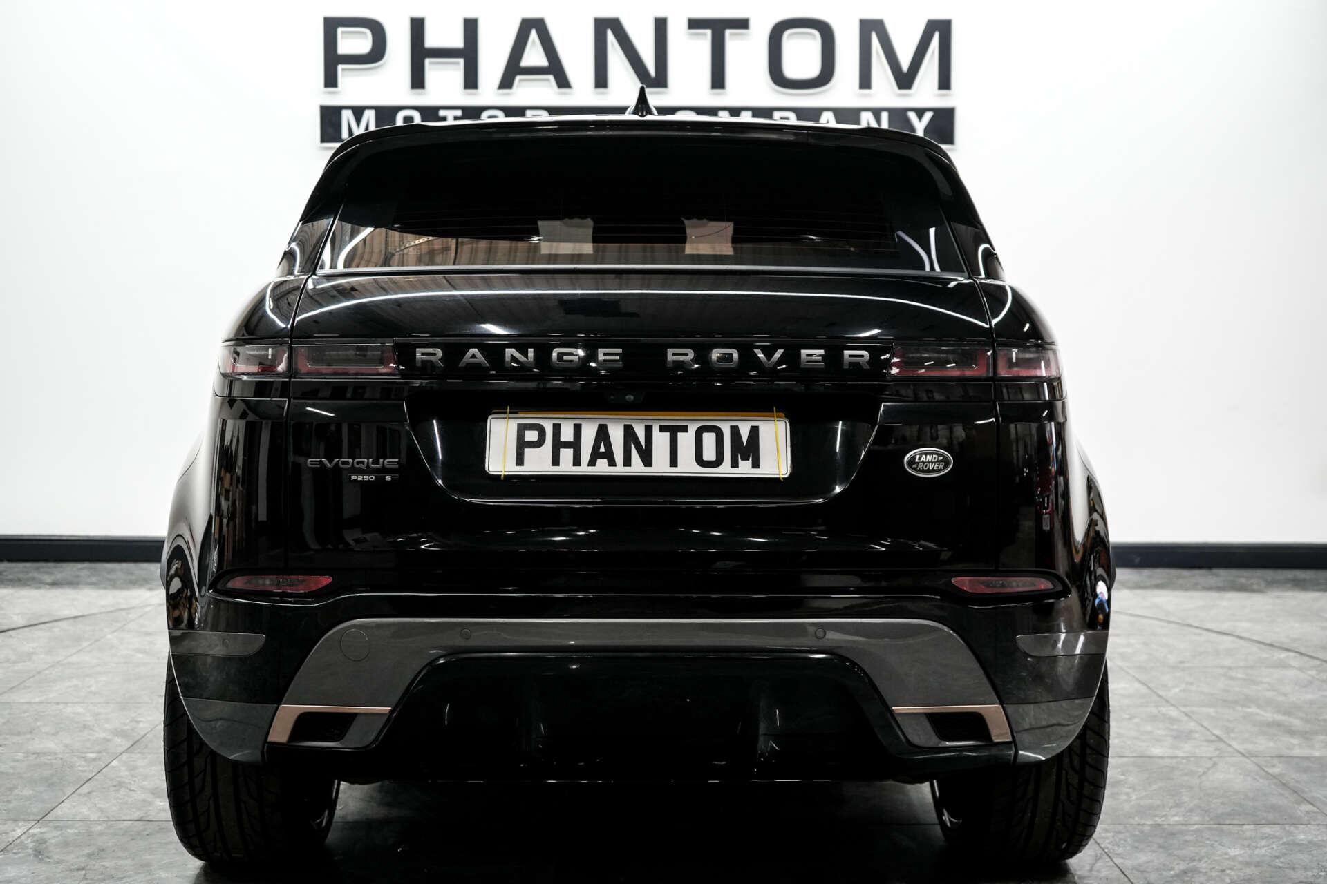 Land Rover Range Rover Evoque view 4