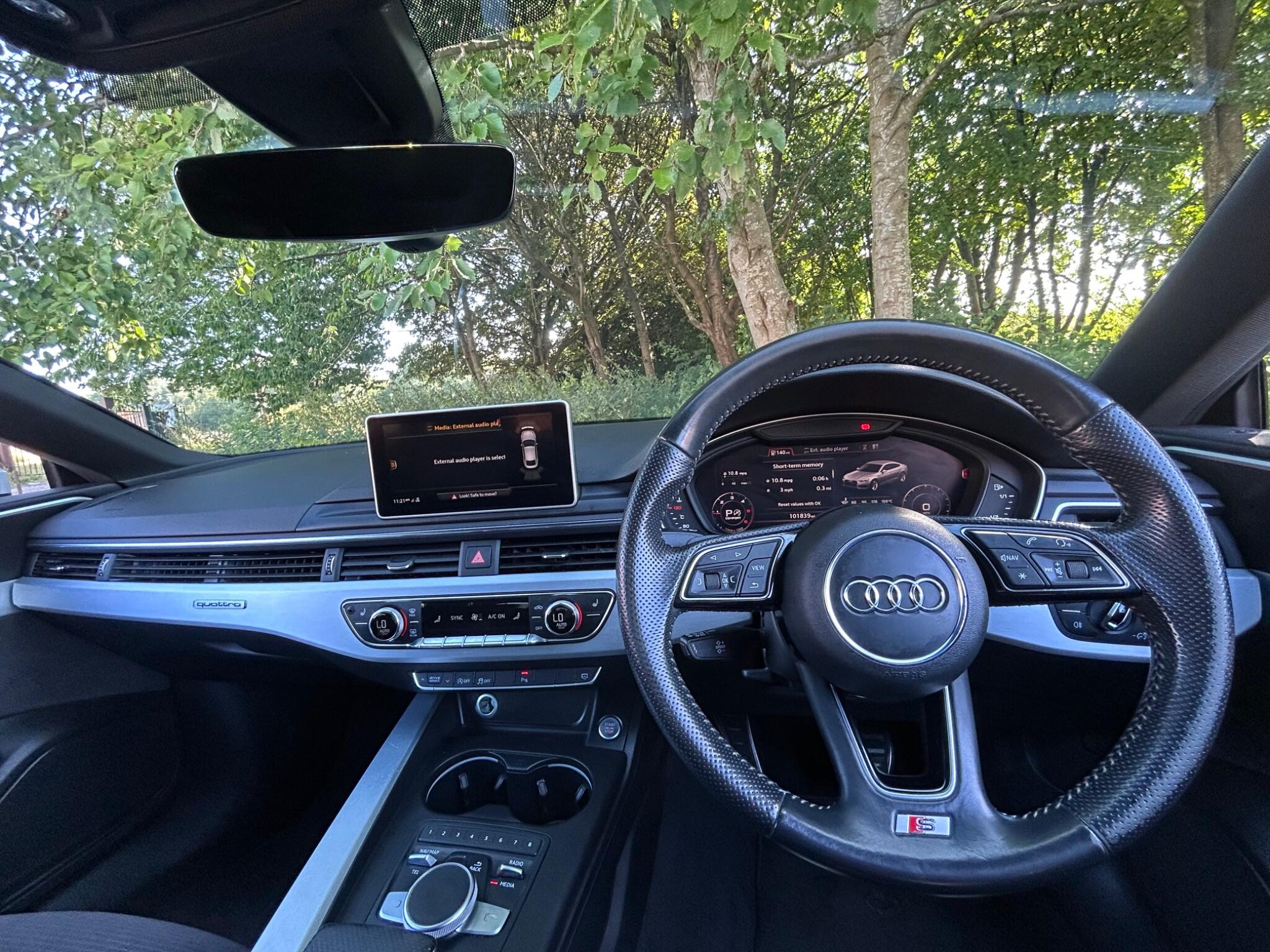 Audi A5 view 13