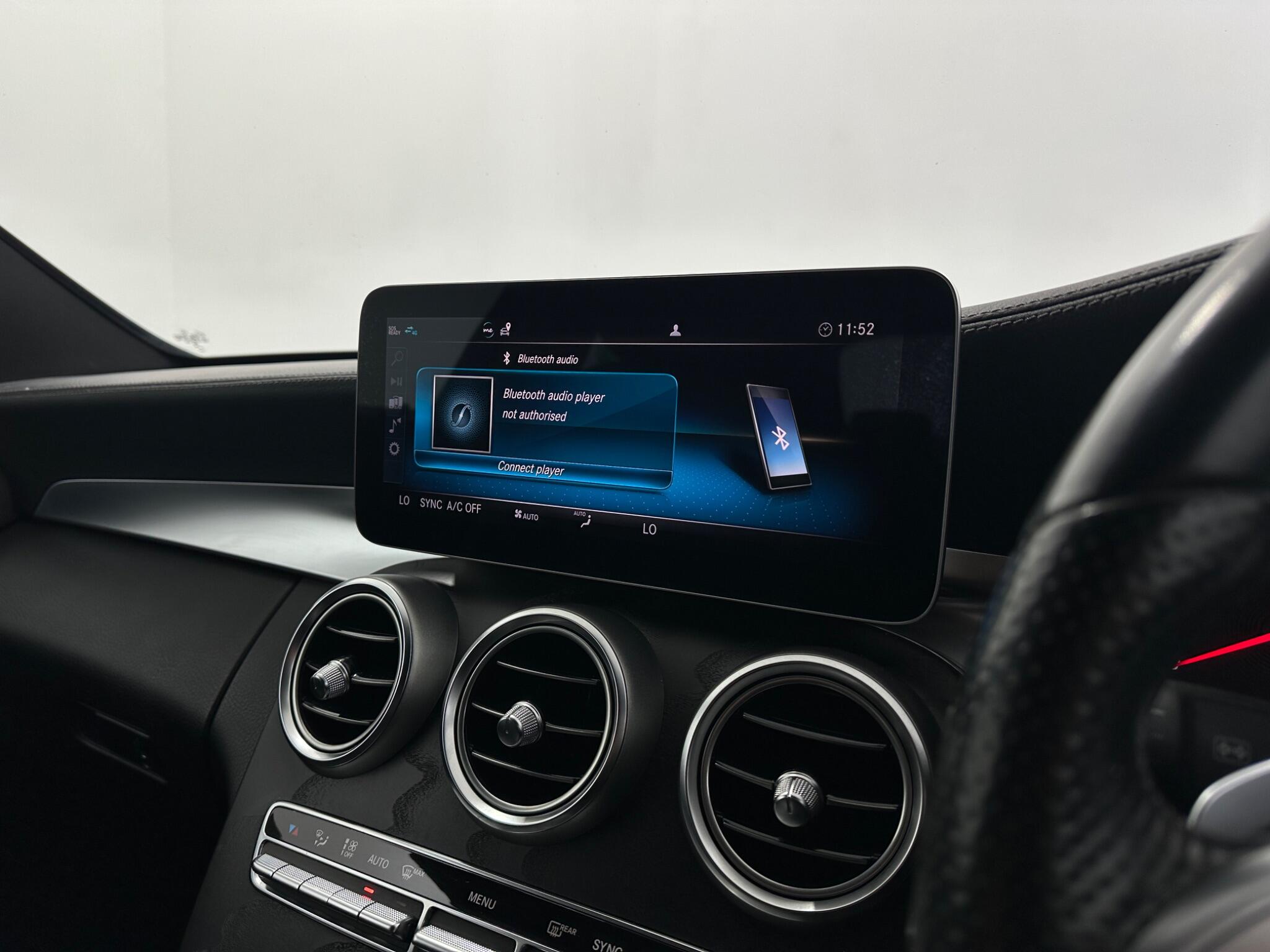 Mercedes-Benz C-Class view 24
