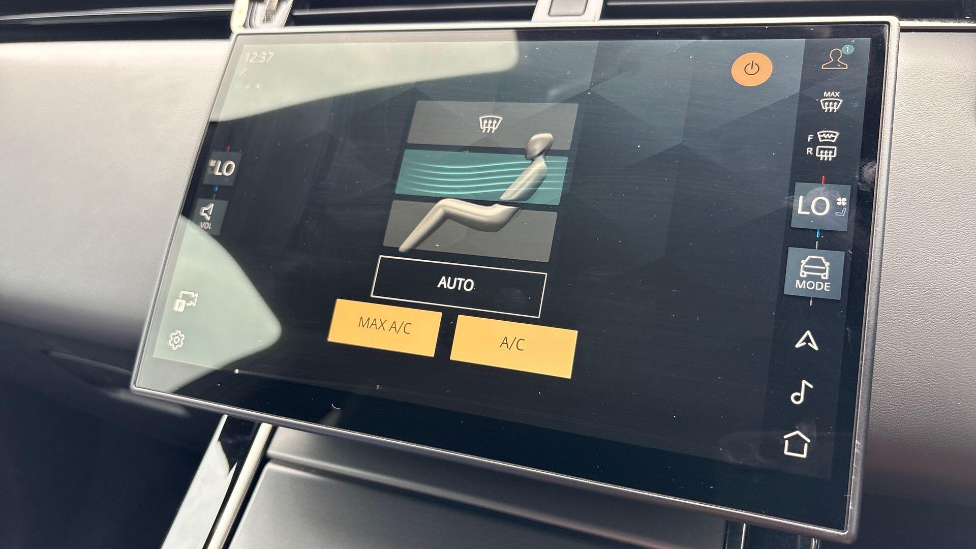 Land Rover Range Rover Evoque view 38