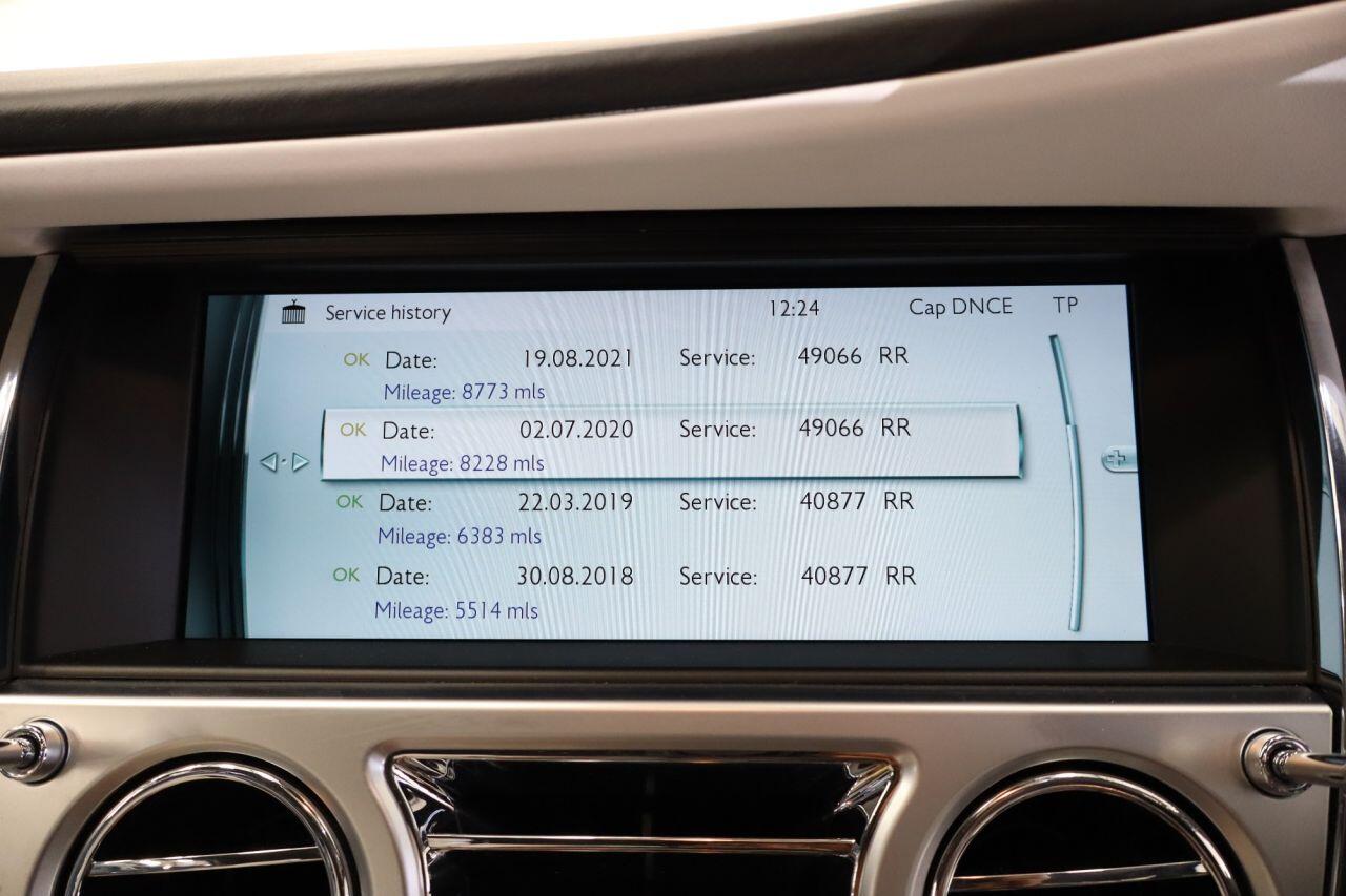 Rolls-Royce Wraith view 30