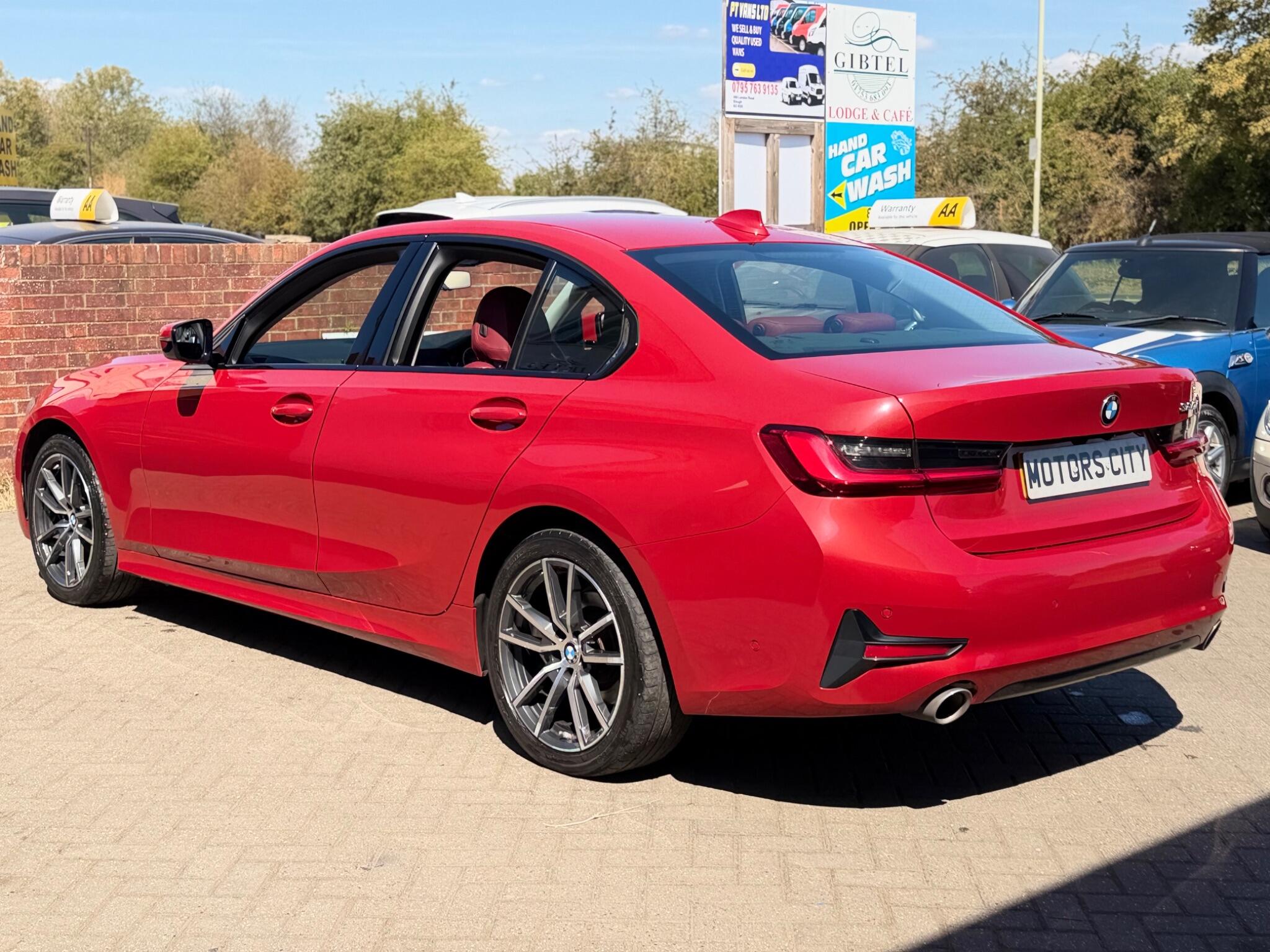 BMW 3 Series view 10