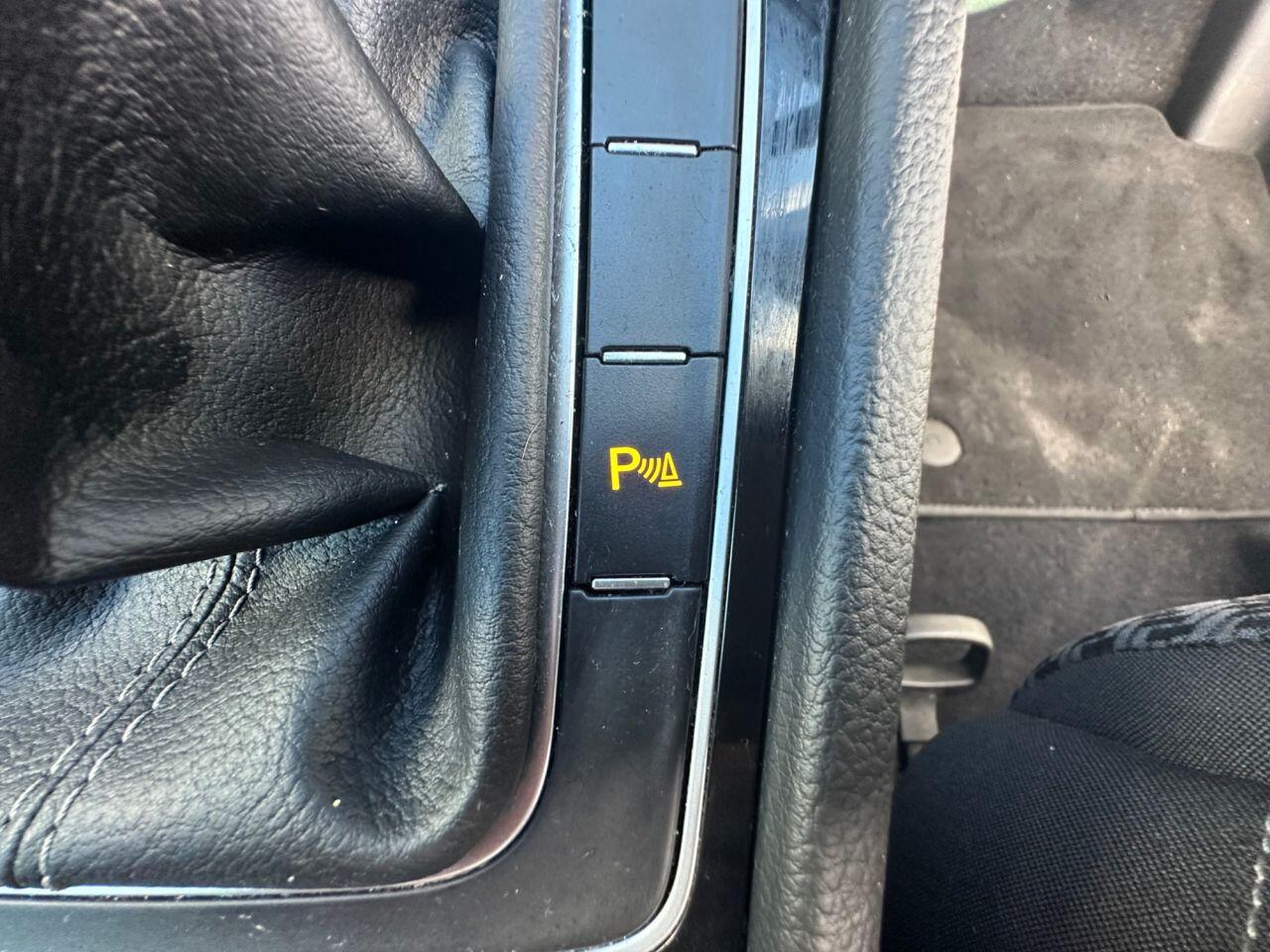 Volkswagen Golf view 51