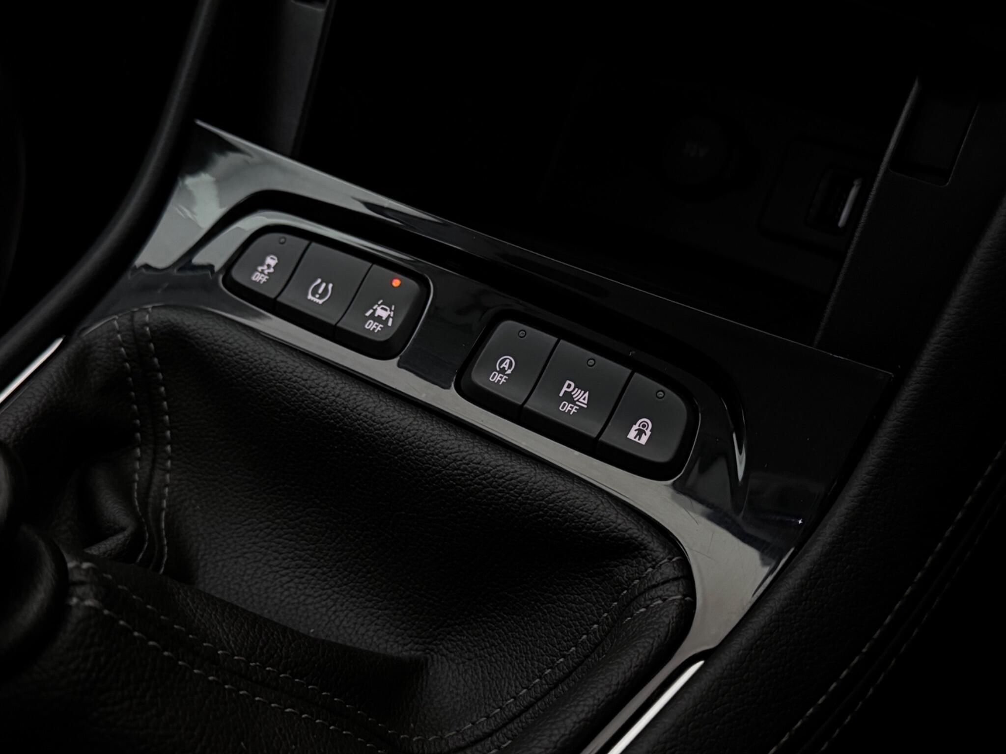Vauxhall Grandland X view 22
