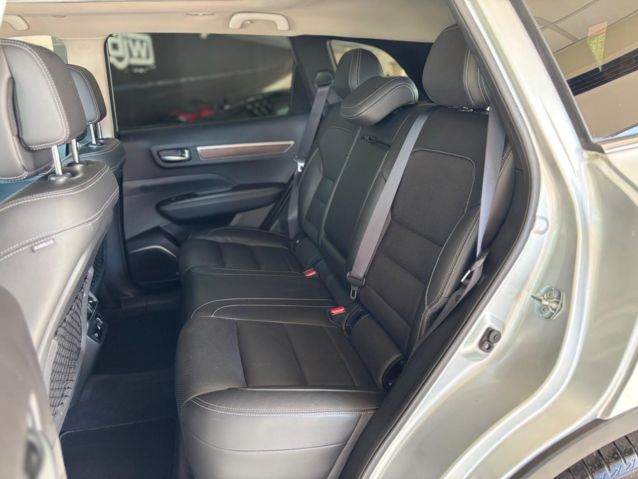 Renault Koleos view 13
