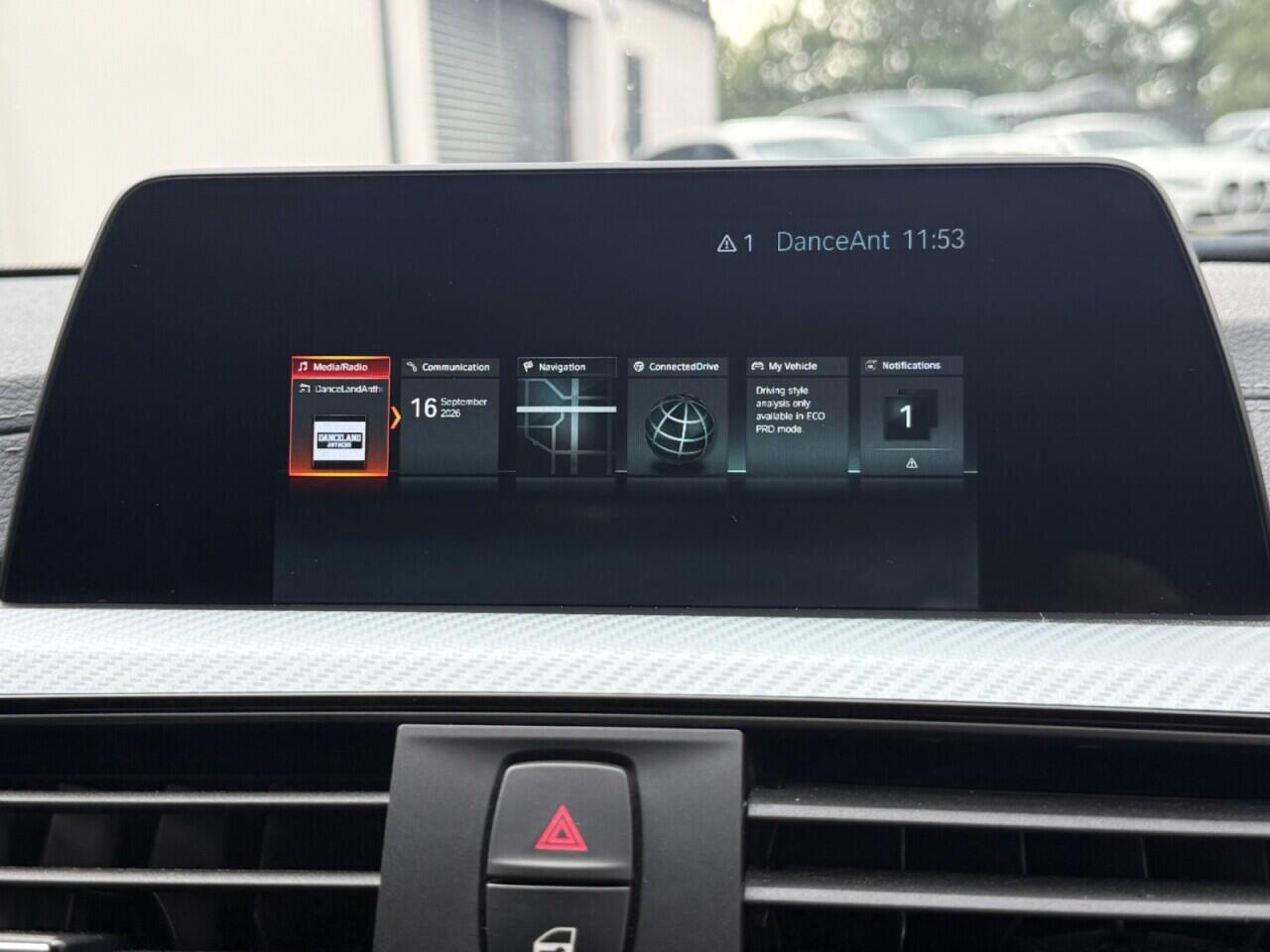 BMW 3 Series view 21