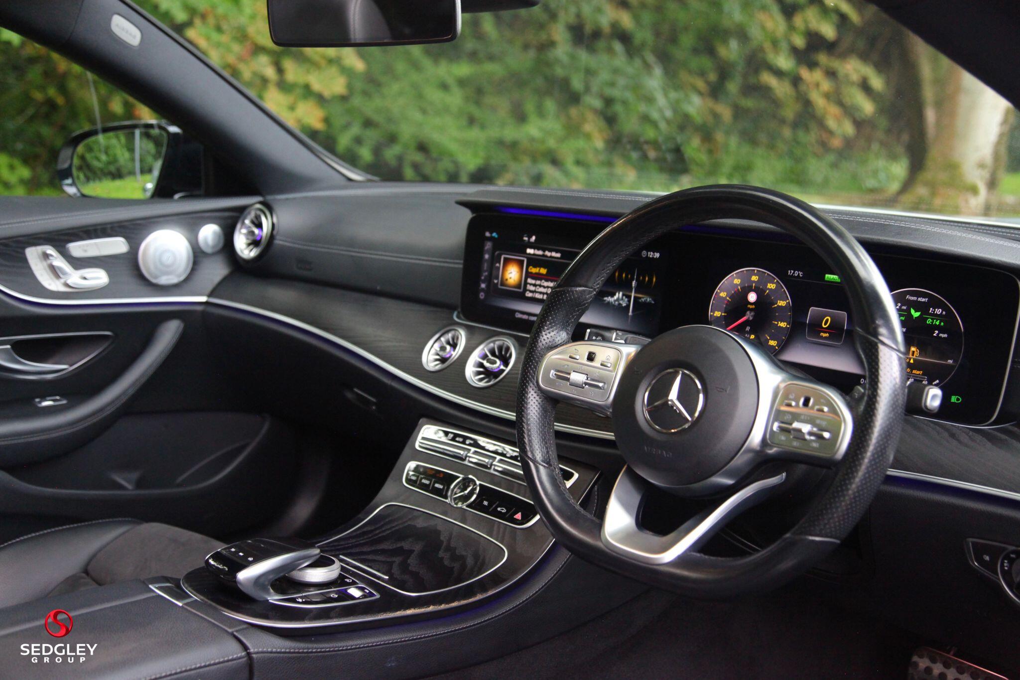 Mercedes-Benz E Class view 15