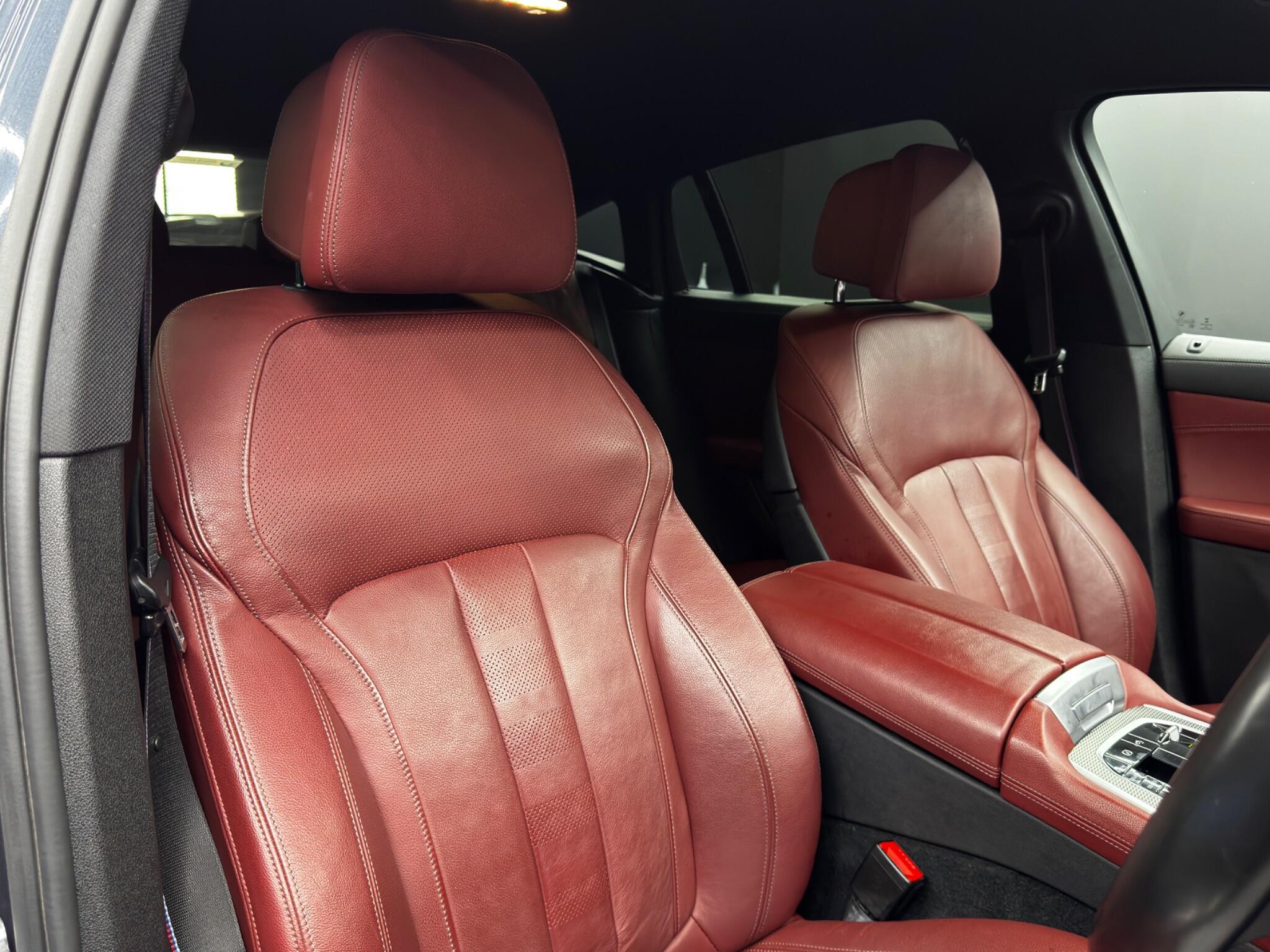 BMW X6 view 12