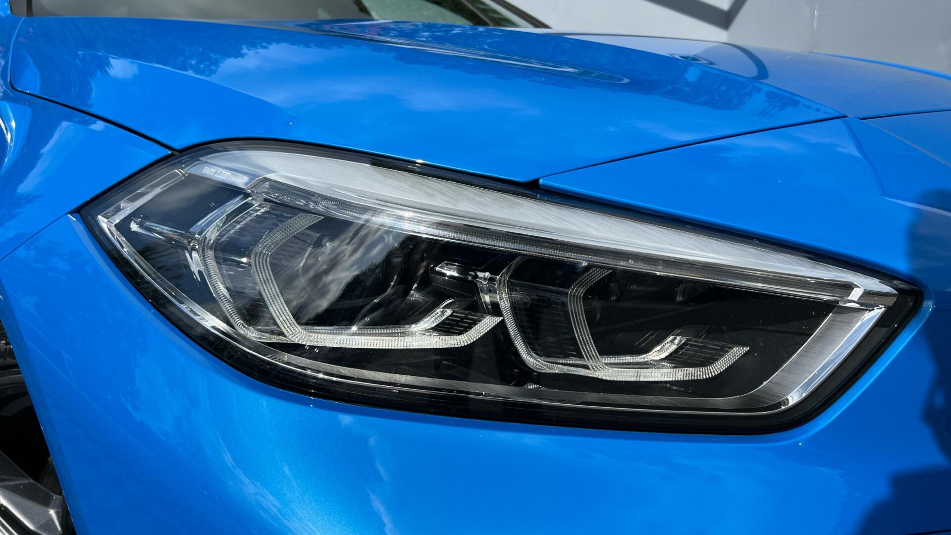 BMW 1 Series view 23
