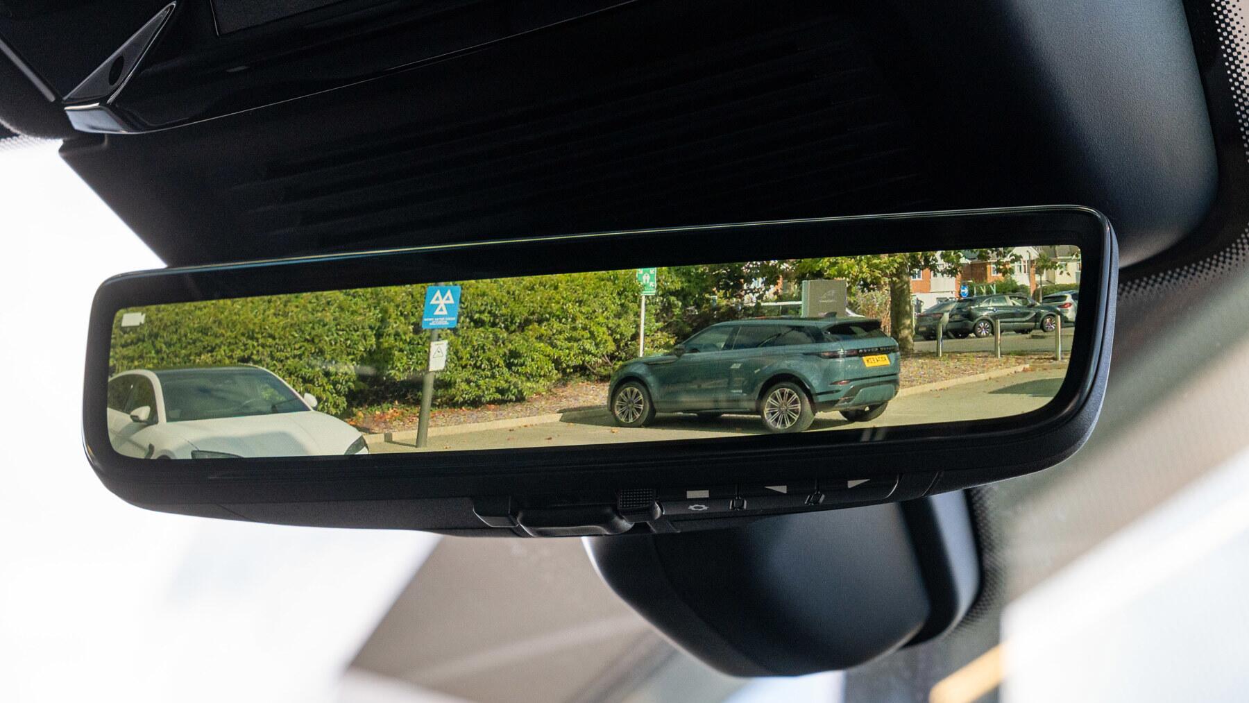 Land Rover Range Rover view 17
