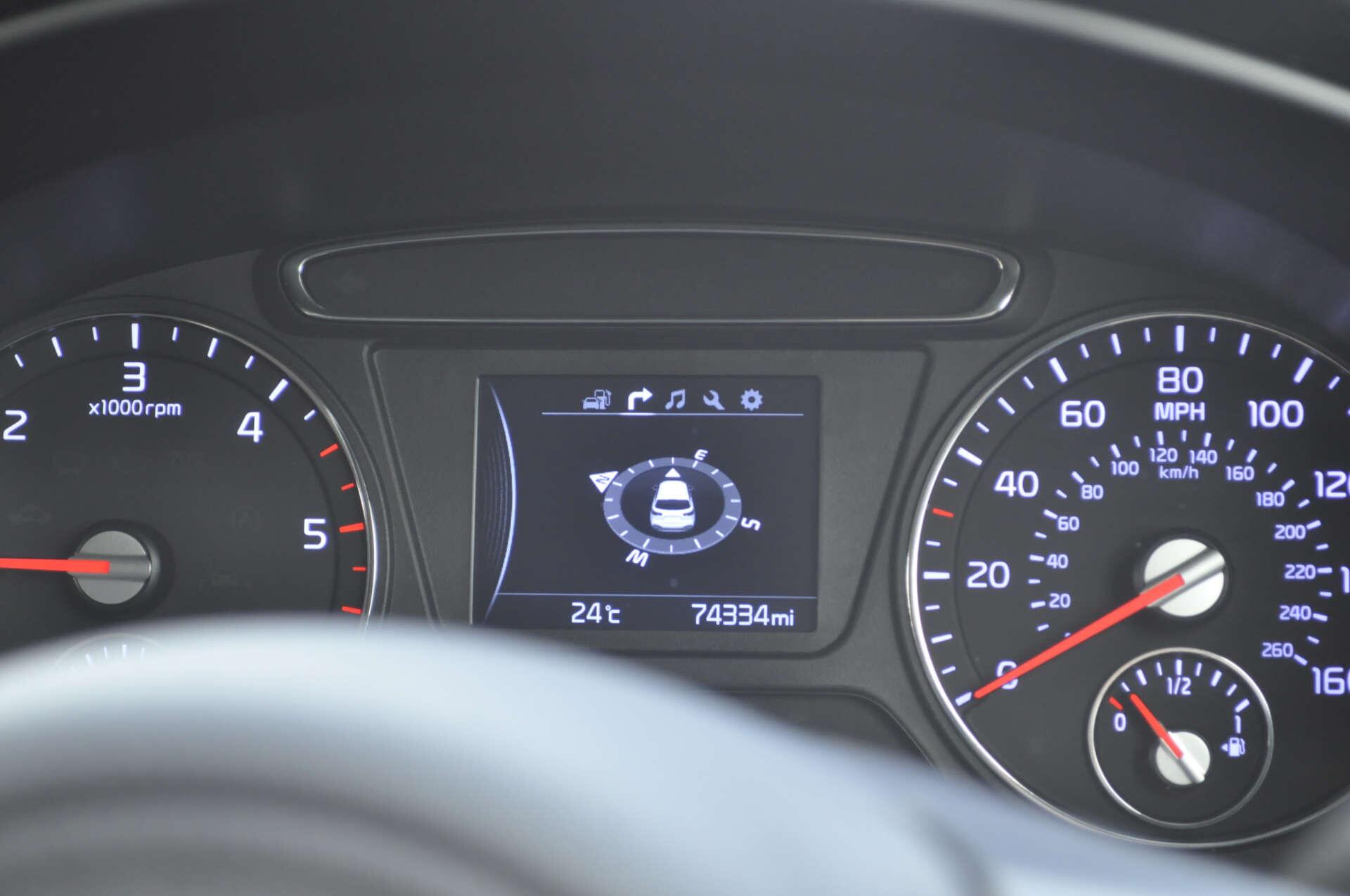 Kia Sorento view 27