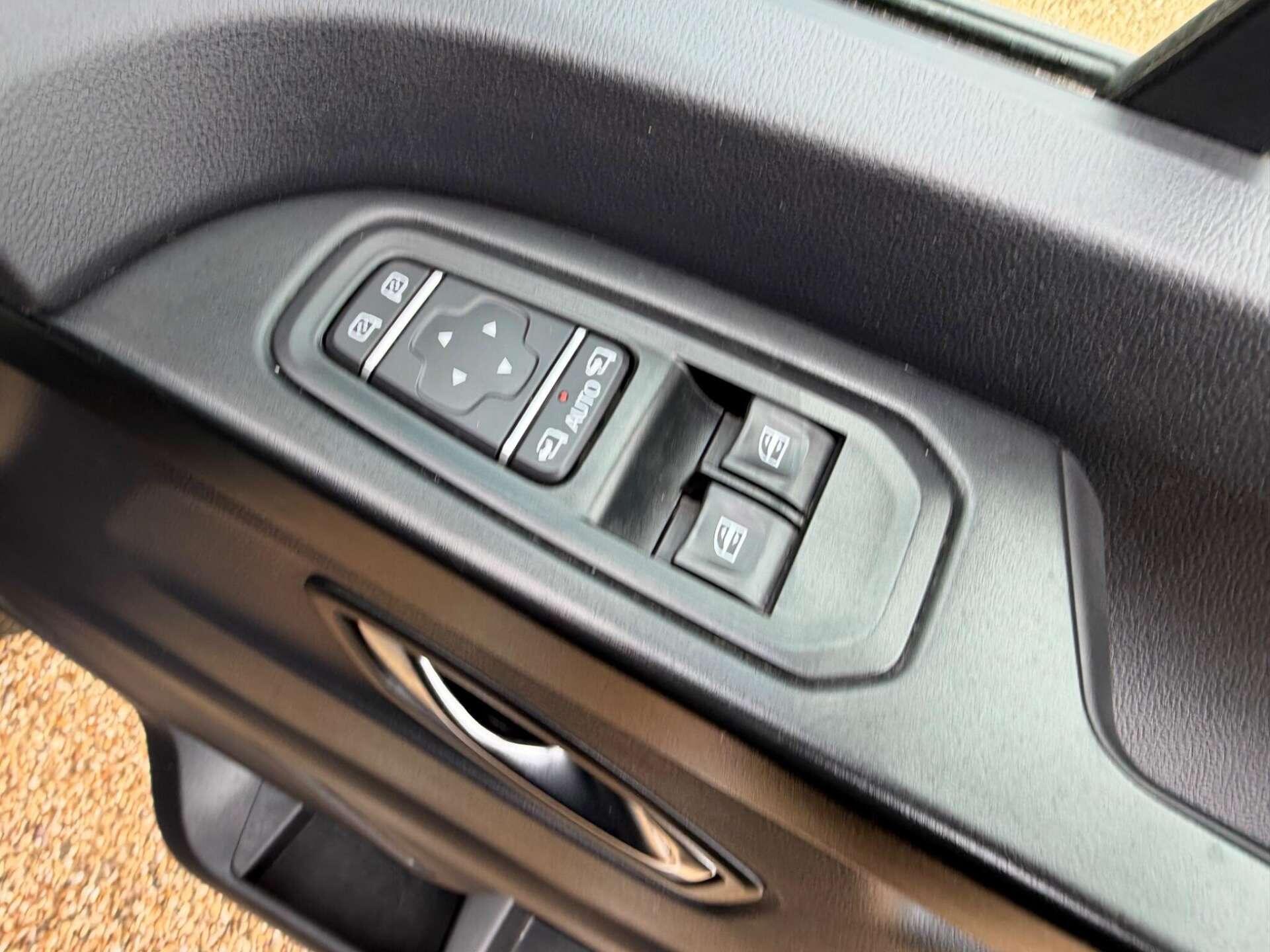 Renault Trafic view 9