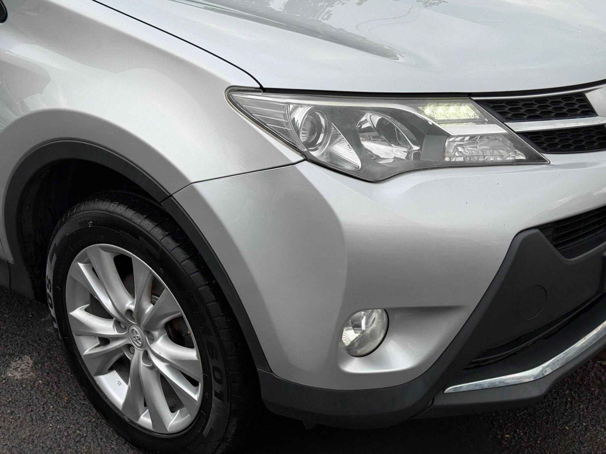 Toyota RAV4 - Image 22