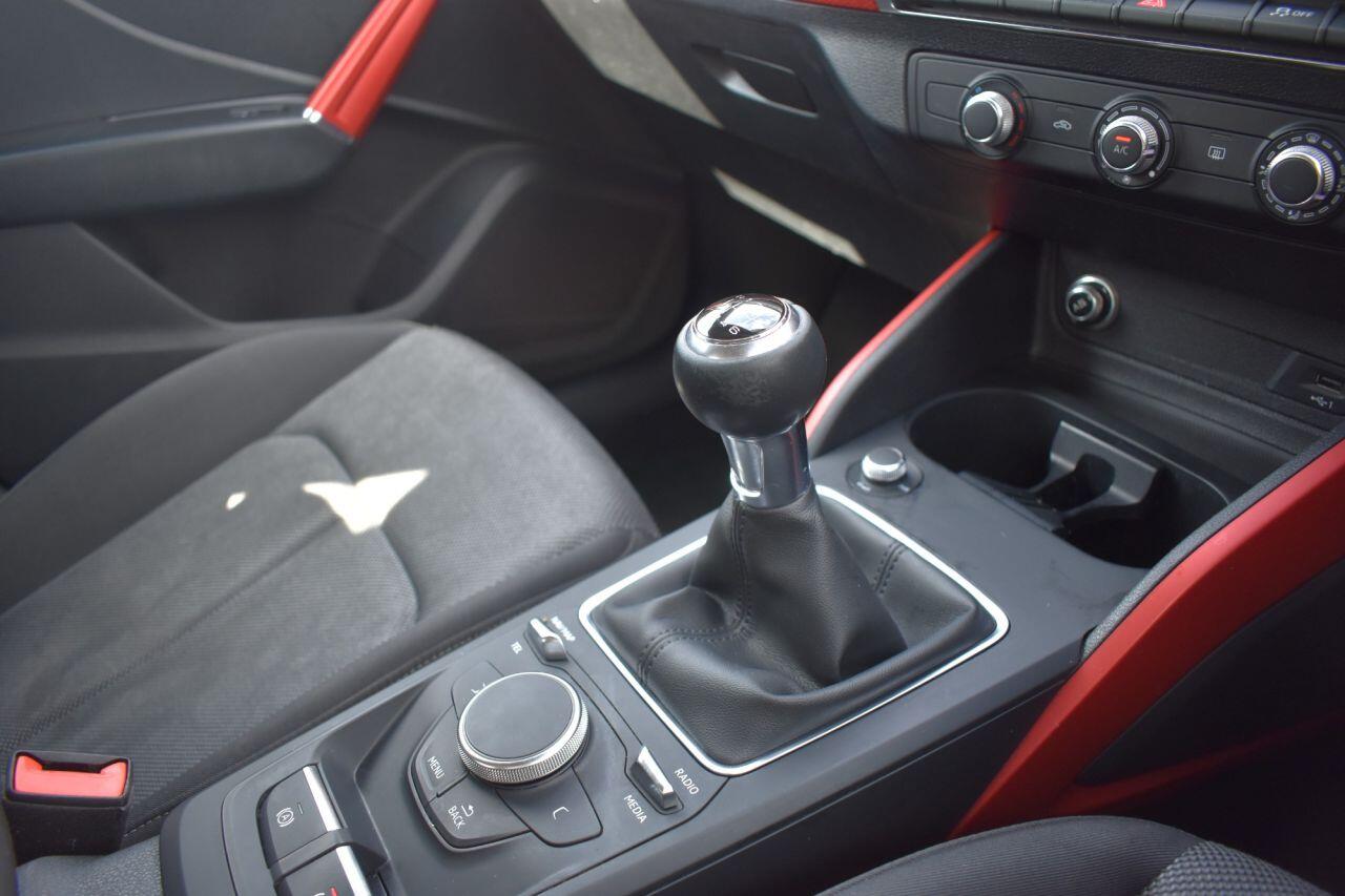 Audi Q2 view 11