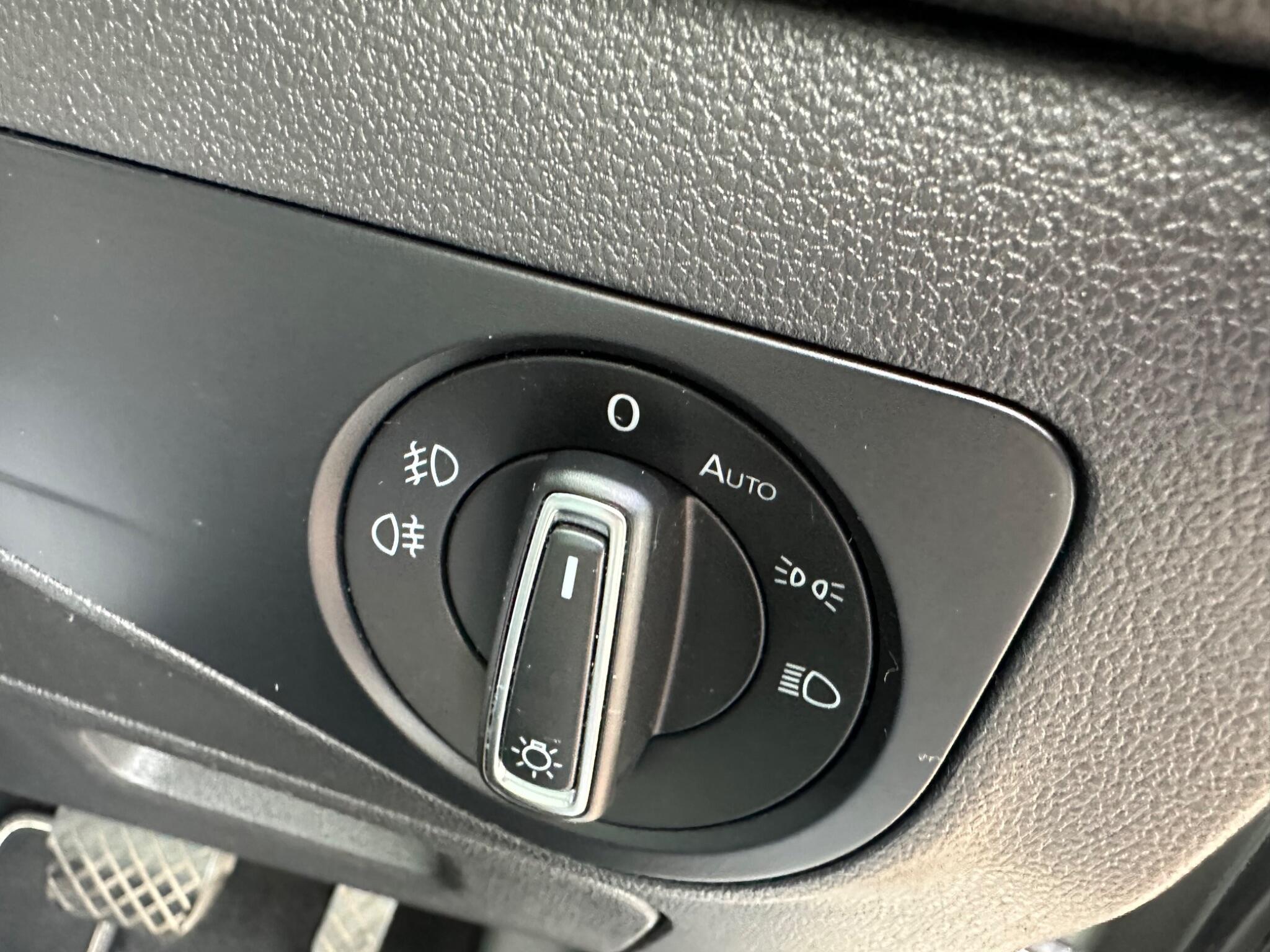 Volkswagen Tiguan view 10