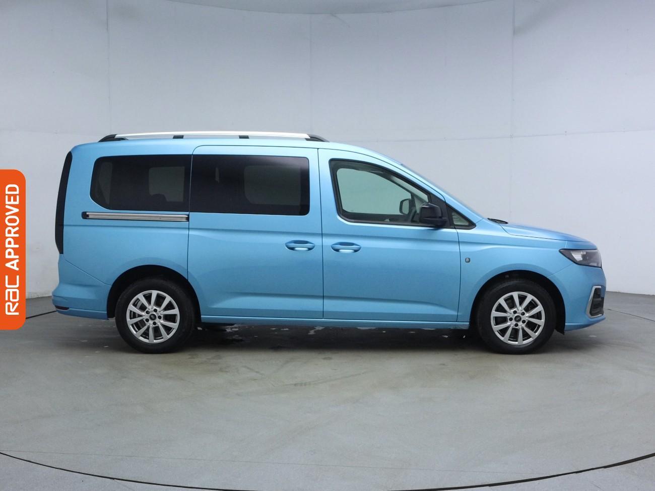 Ford Grand Tourneo Connect view 6