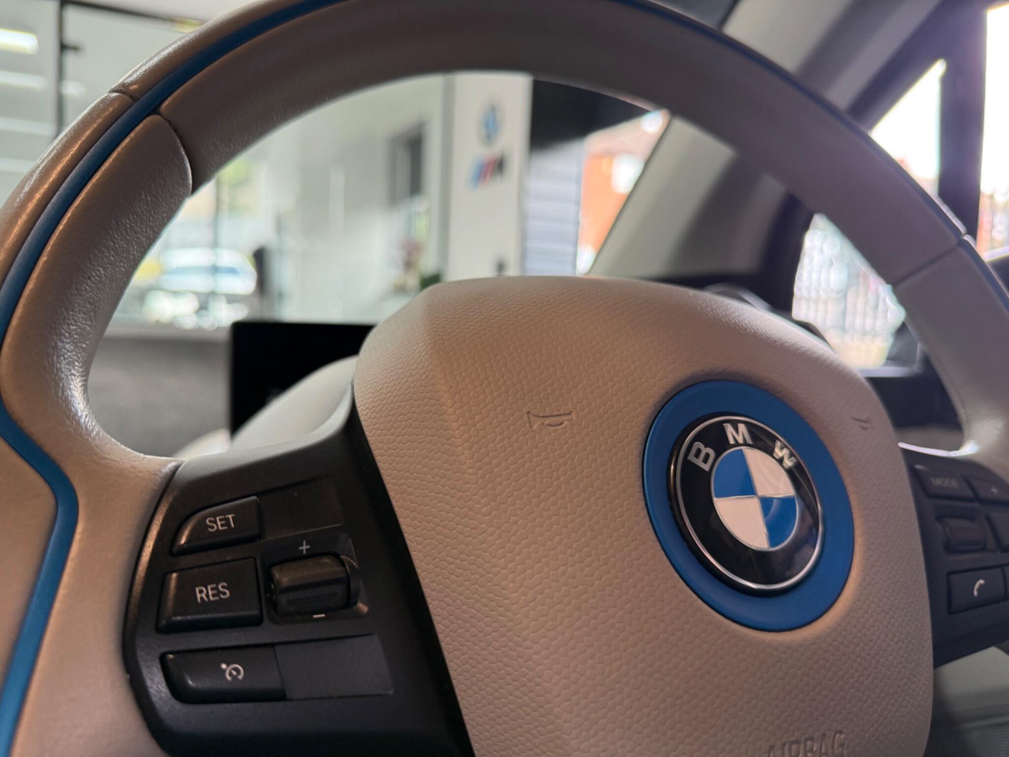 BMW I3 view 23