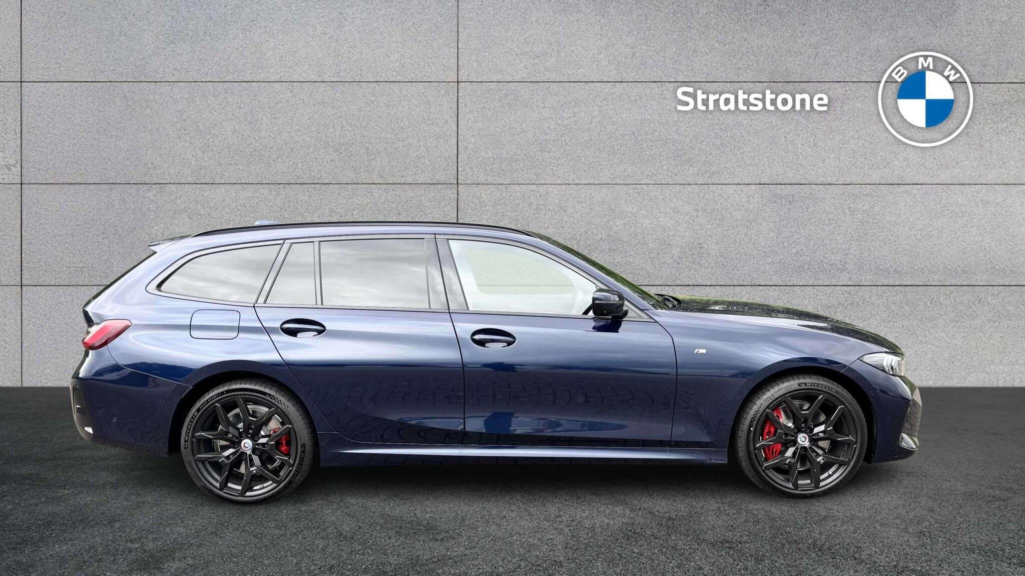 BMW 3 Series view 3