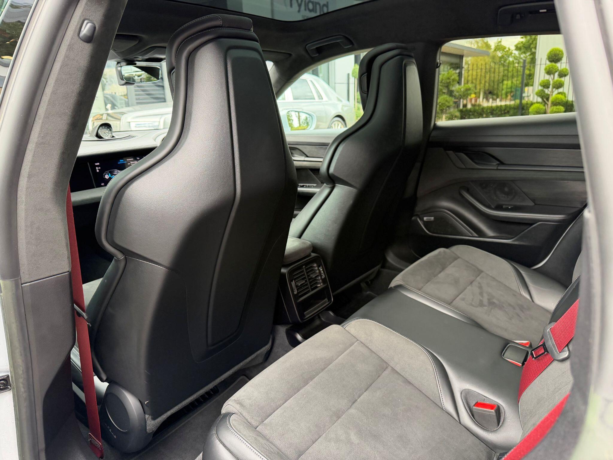 Porsche Taycan view 15