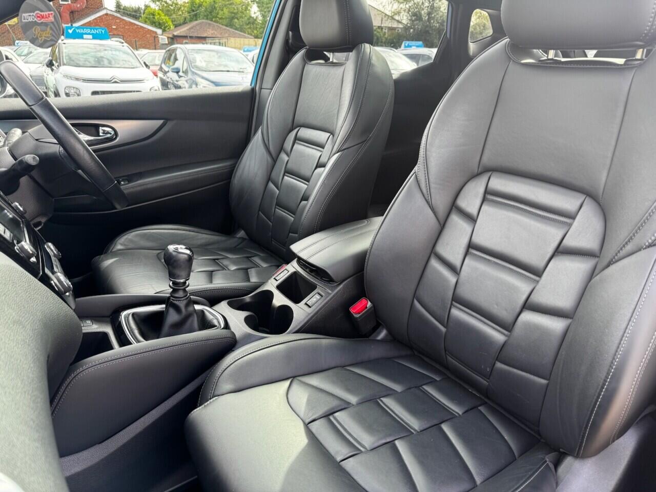 Nissan Qashqai view 27