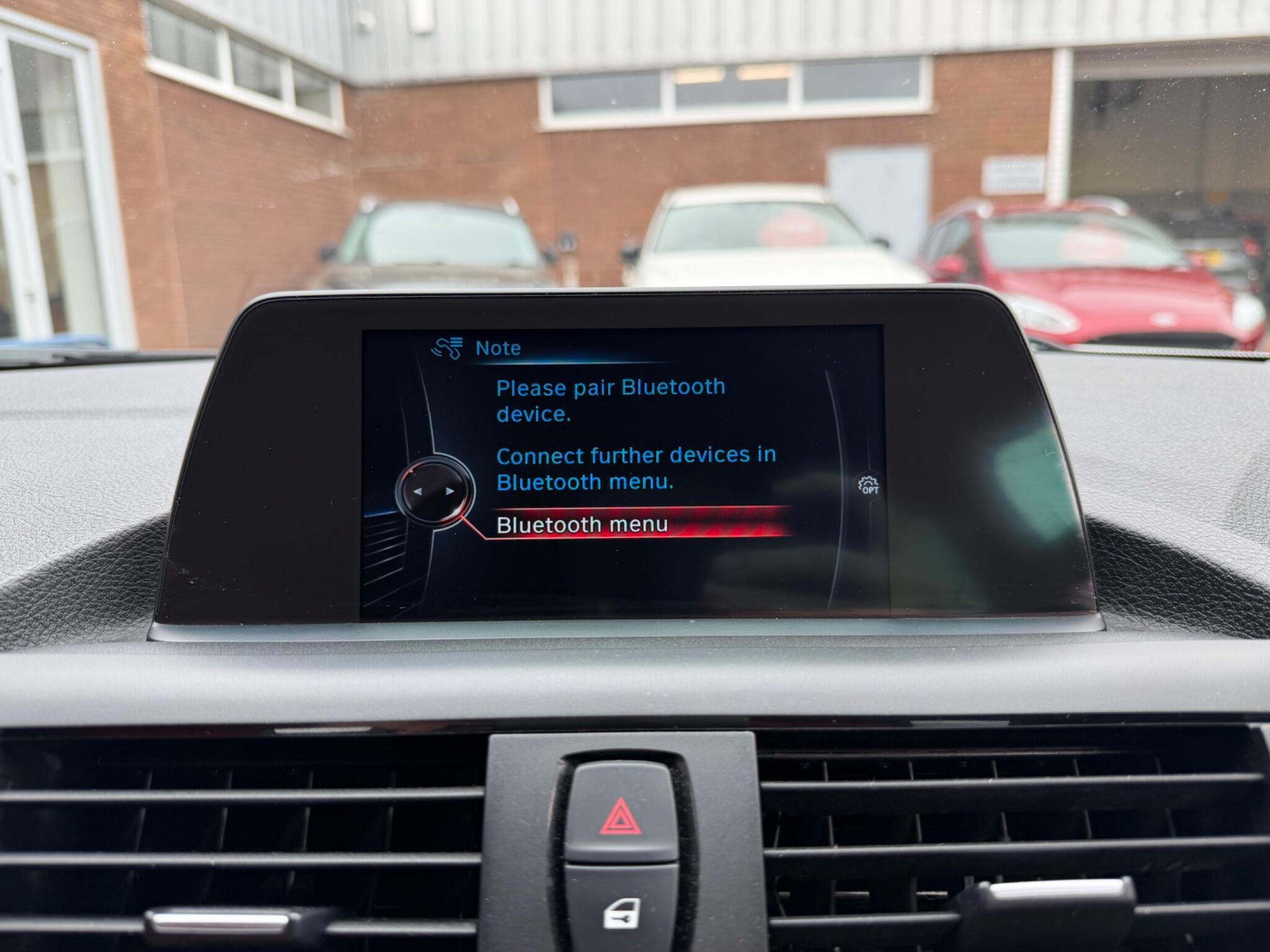 BMW 1 Series view 85