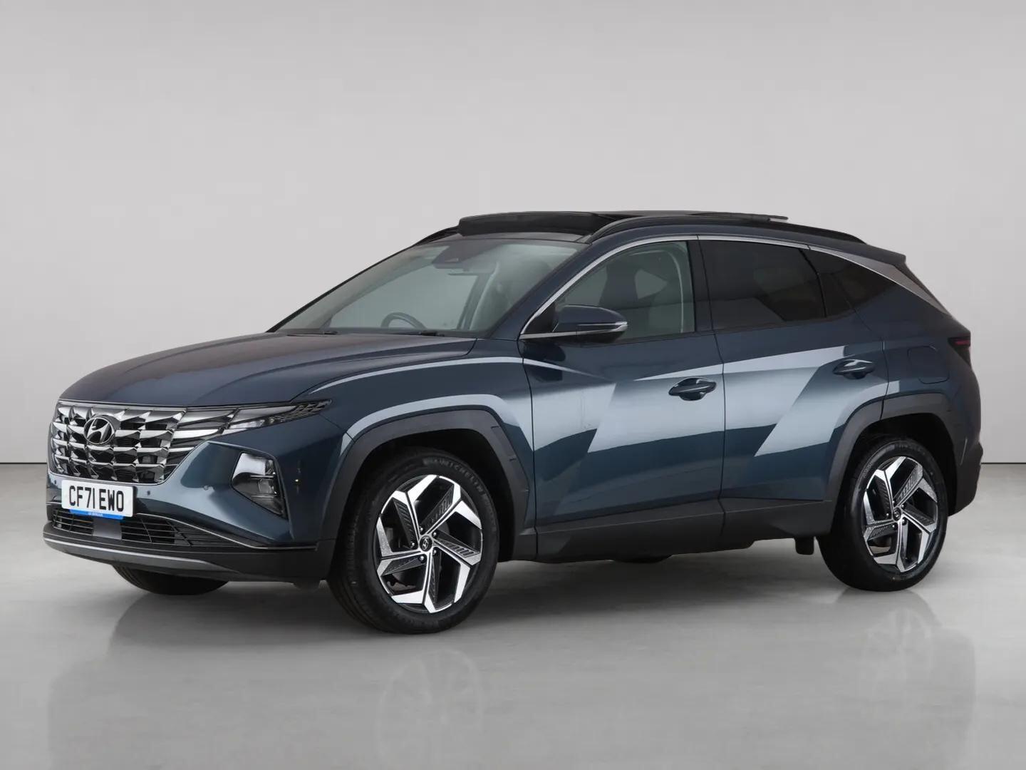 Hyundai Tucson view 2