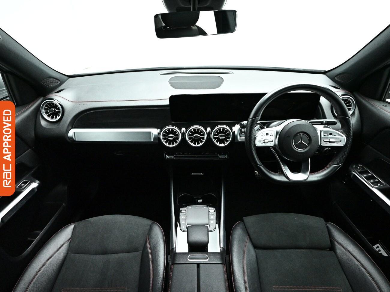 Mercedes-Benz Eqb view 2