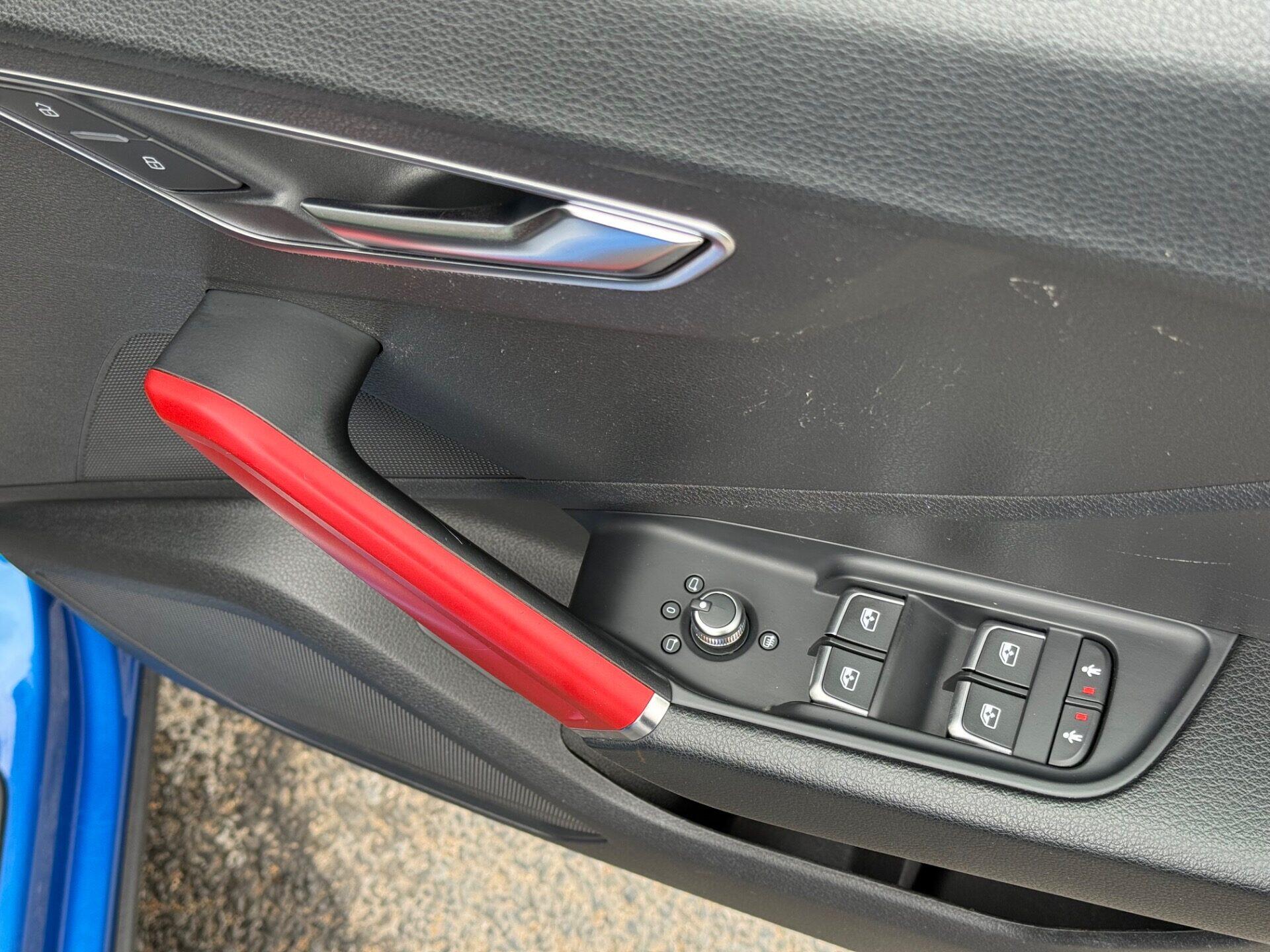 Audi Q2 view 34