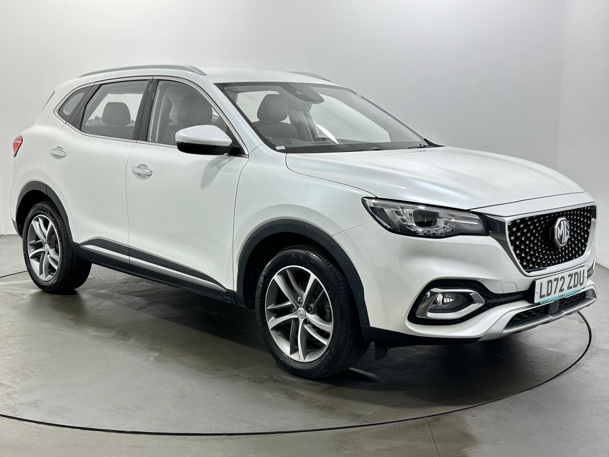 MG MG HS main image