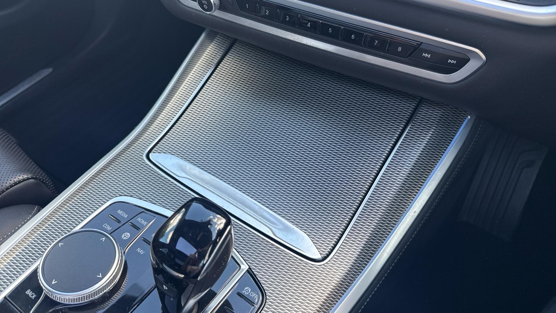 BMW X5 view 45