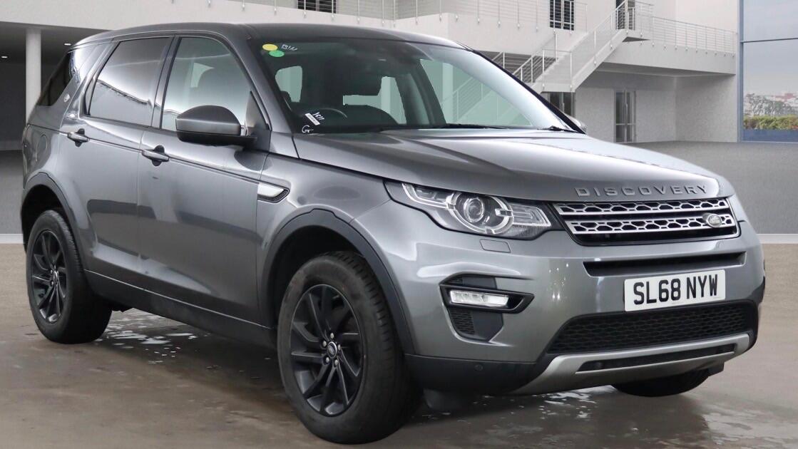 2018 Land Rover Discovery Sport 2.0 eD4 HSE Euro 6 (s/s) 5dr (5 Seat) • 79,800 miles image 2