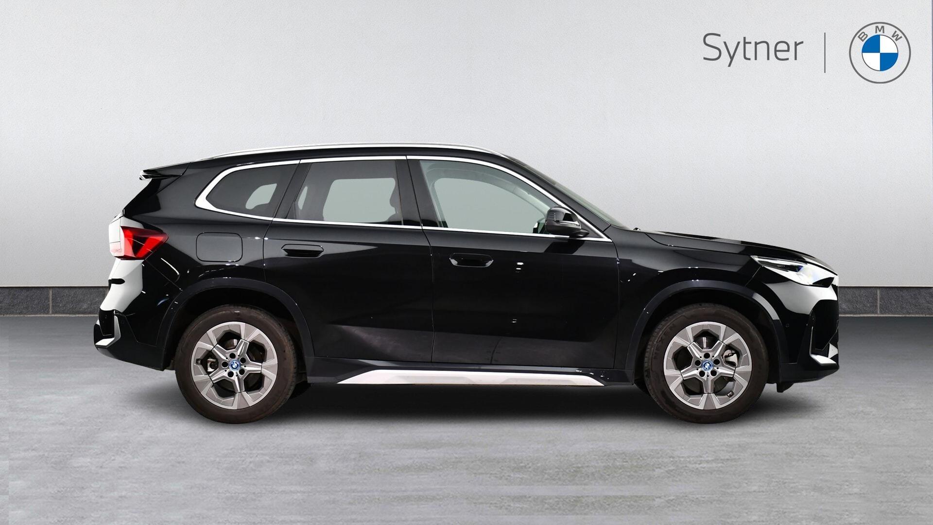 BMW X1 view 3