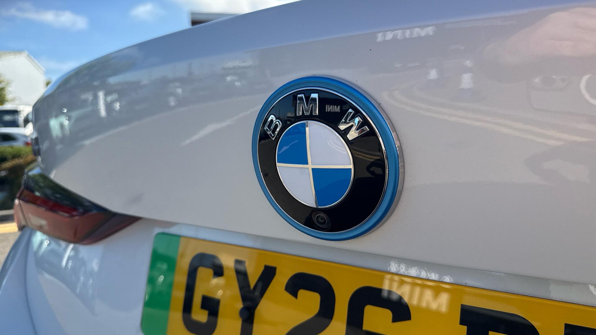 BMW i4 view 38