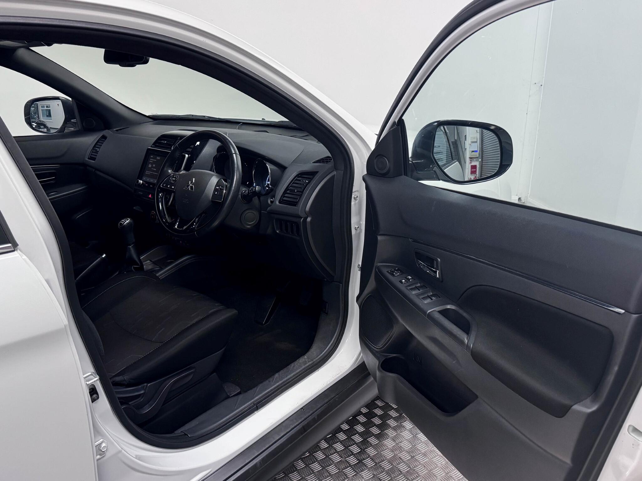 Mitsubishi ASX view 16