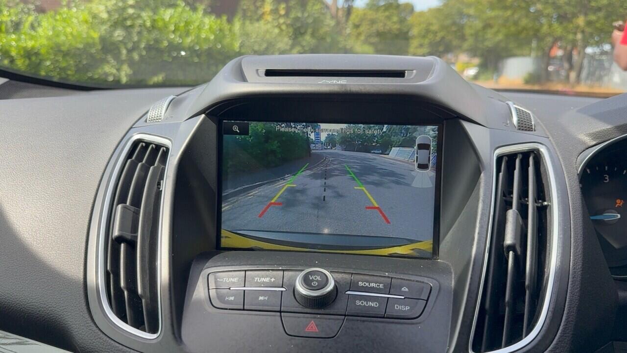Ford C-Max view 25