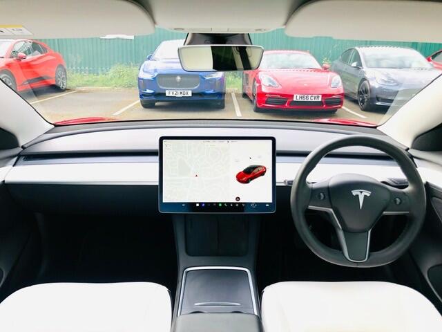 Tesla Model 3 view 3