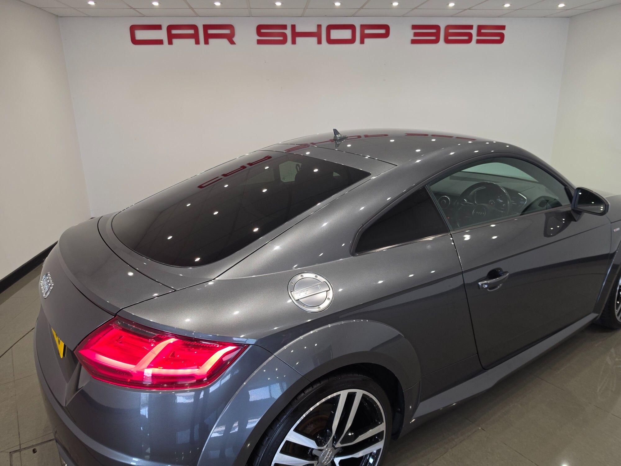 Audi TT view 85